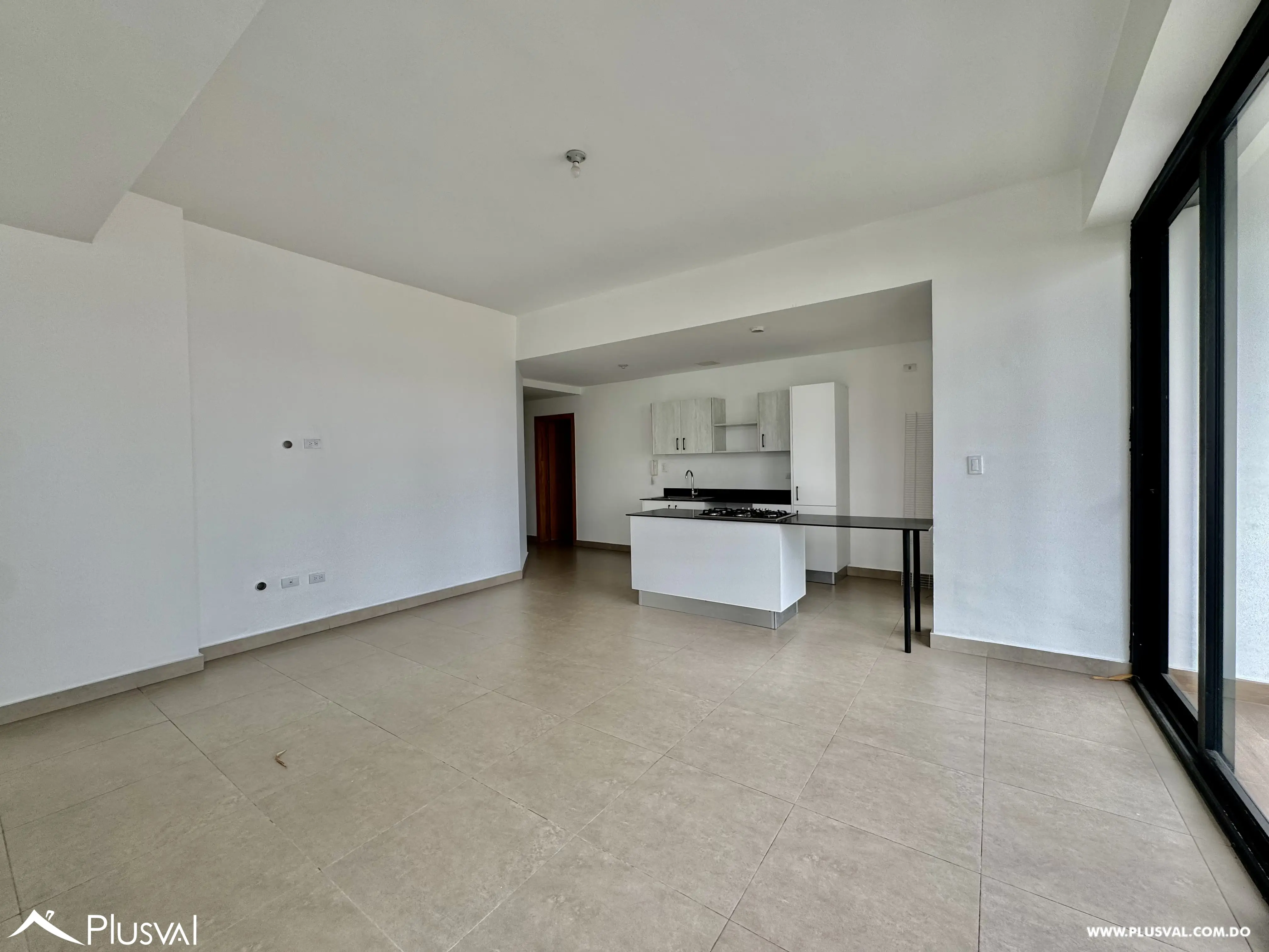 Alquilo Apto Vacio en una de las Mejores Zonas de Piantini 485927