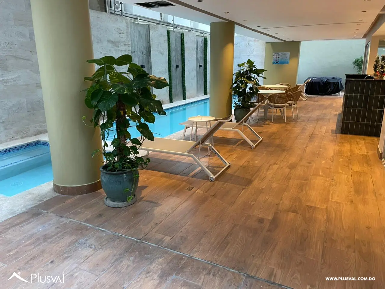 Excelente apartamento en venta en piso alto en Naco 467898