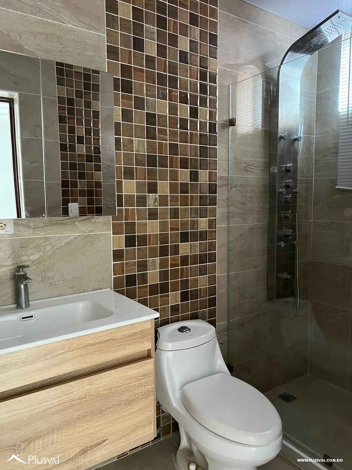 Apartamento de 3 habitaciones en Alma Rosa l 454715