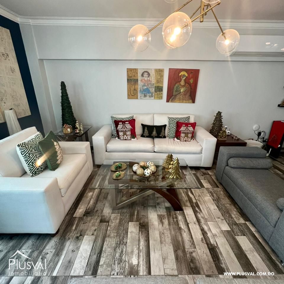 Amplio Apartamento de 3 habitaciones  en Venta en Evaristo Morales 332465