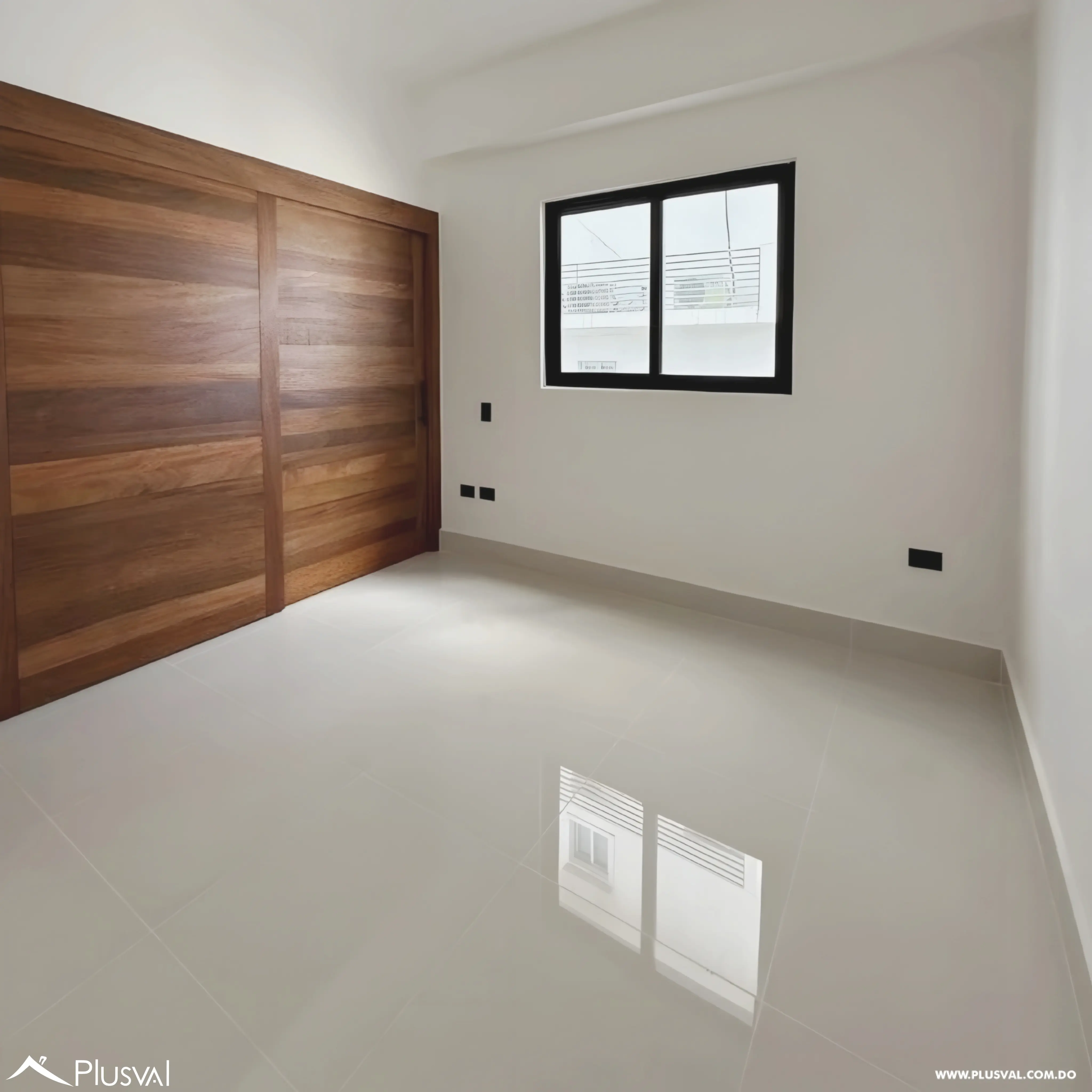 Apartamento en alquiler Serralles, una habitación en segundo nivel con terraza. 471488