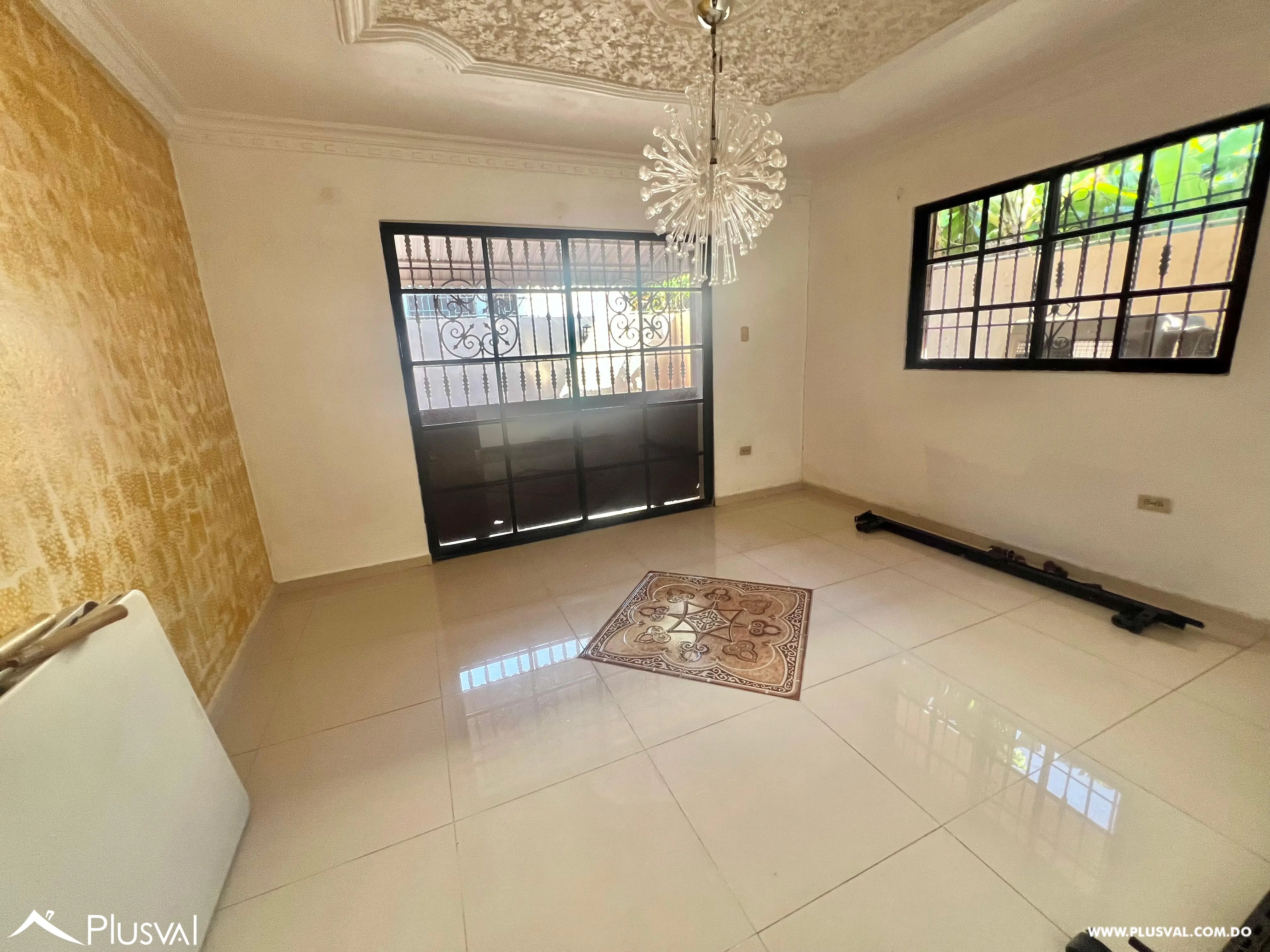 Casa en Brisa Oriental de 3 niveles. 478394