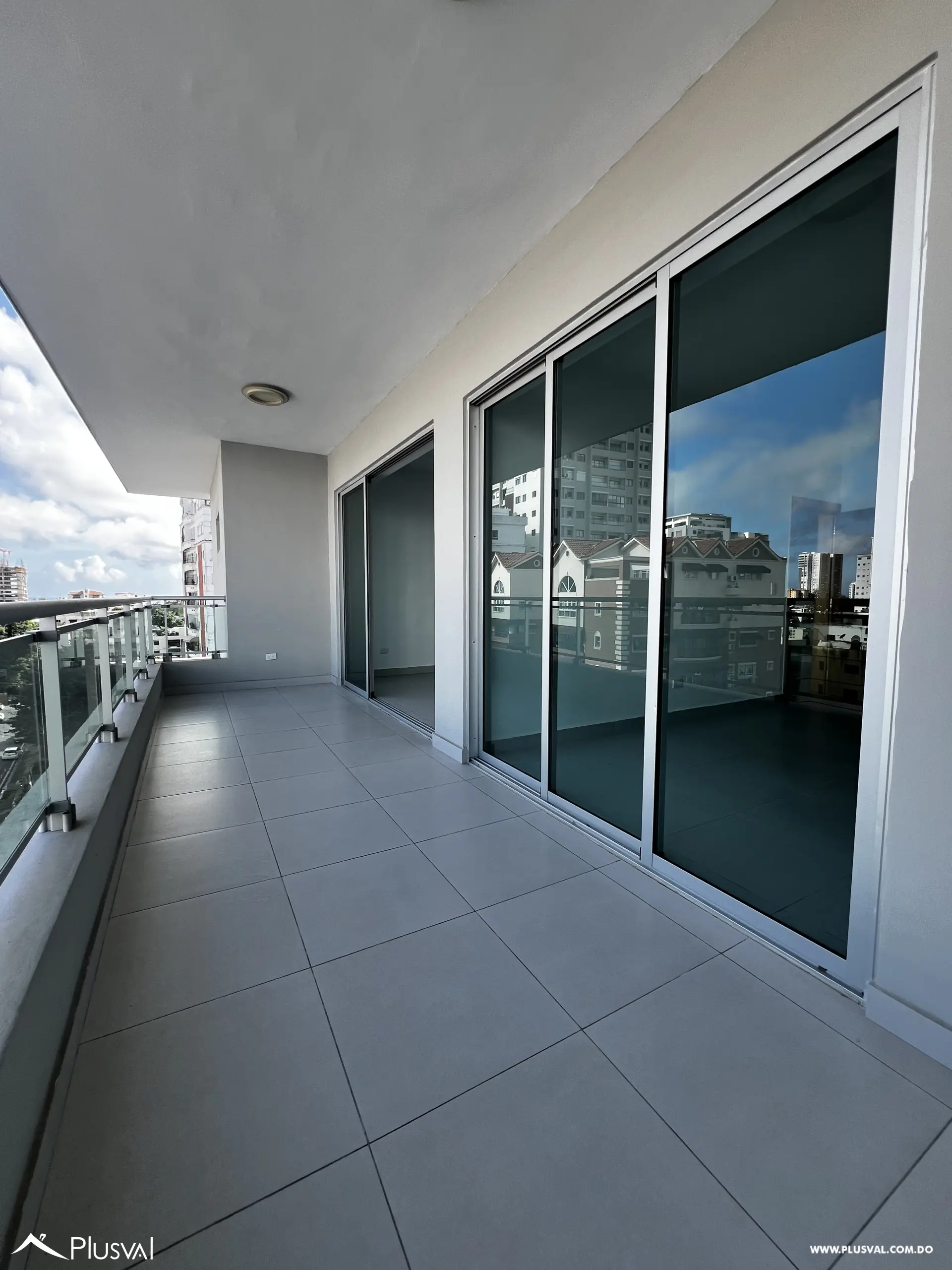 Apartamento en alquiler, en lujosa torre con amenidades en Bella Vista. 480819