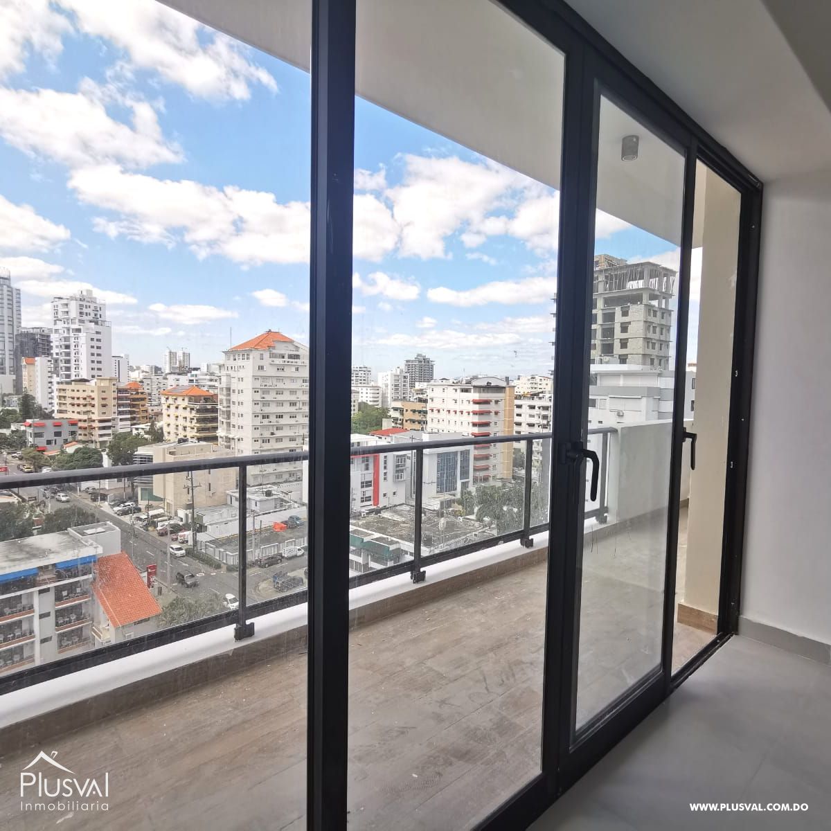 Se alquila apartamento en Naco con areas sociales 406486
