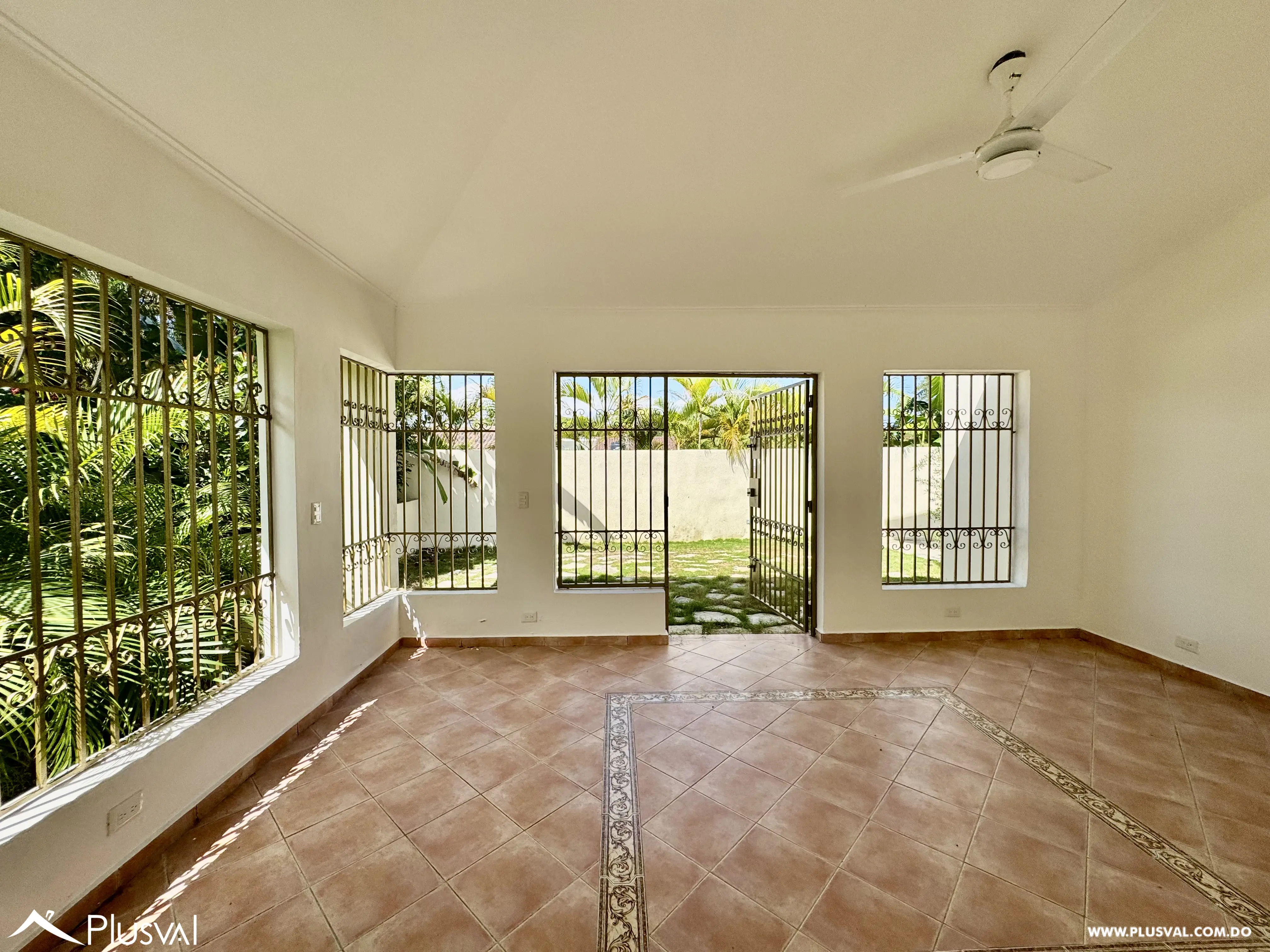 Alquilo Maravillosa Casa en Residencial Cerrado en Cuesta Hermosa II 486388