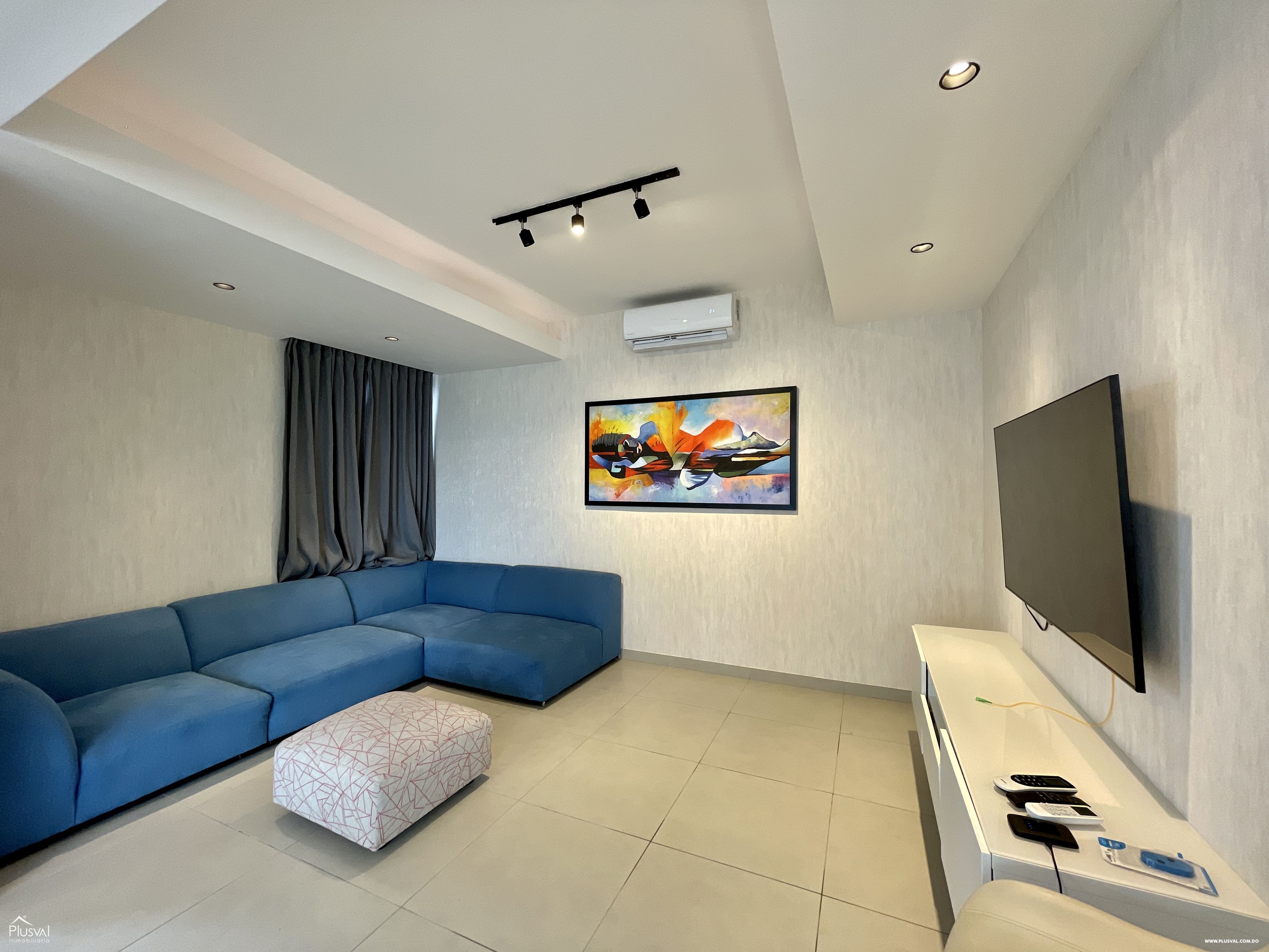 Venta Apartamento Moderno Amueblado en Evaristo Morales 248703