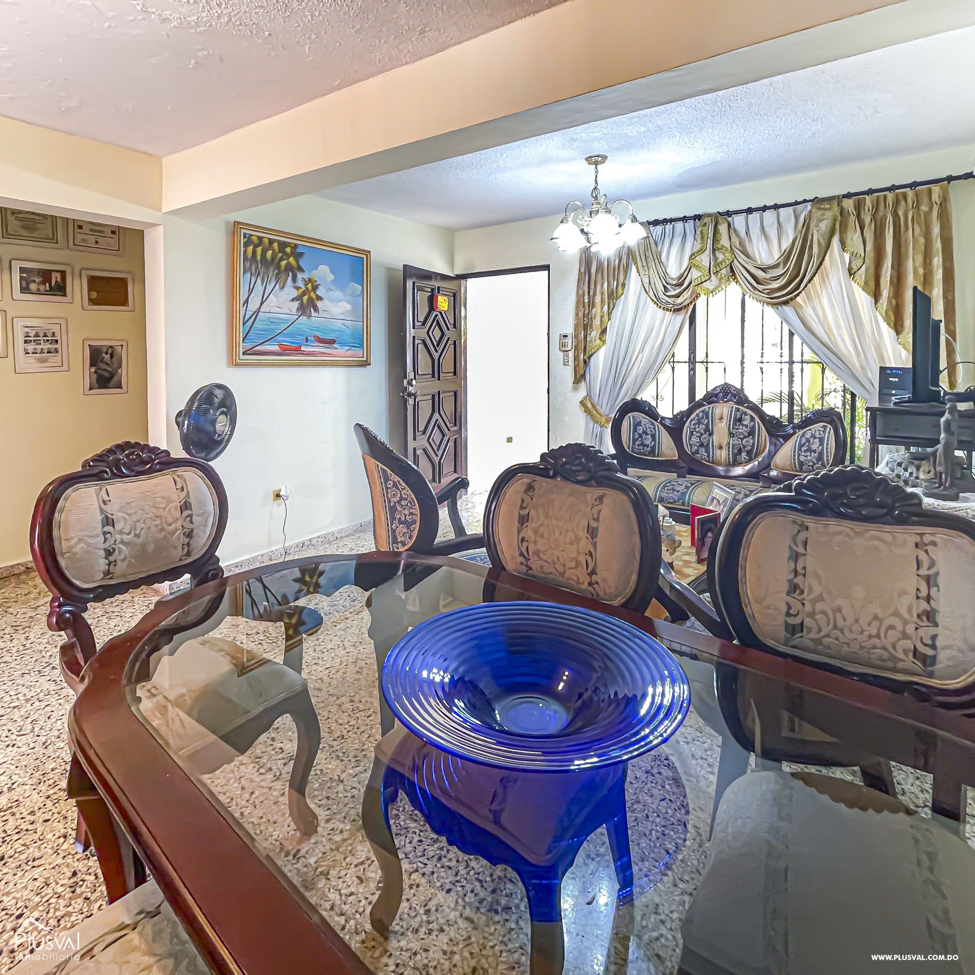 Edificio Residencial con 2 niveles 186468