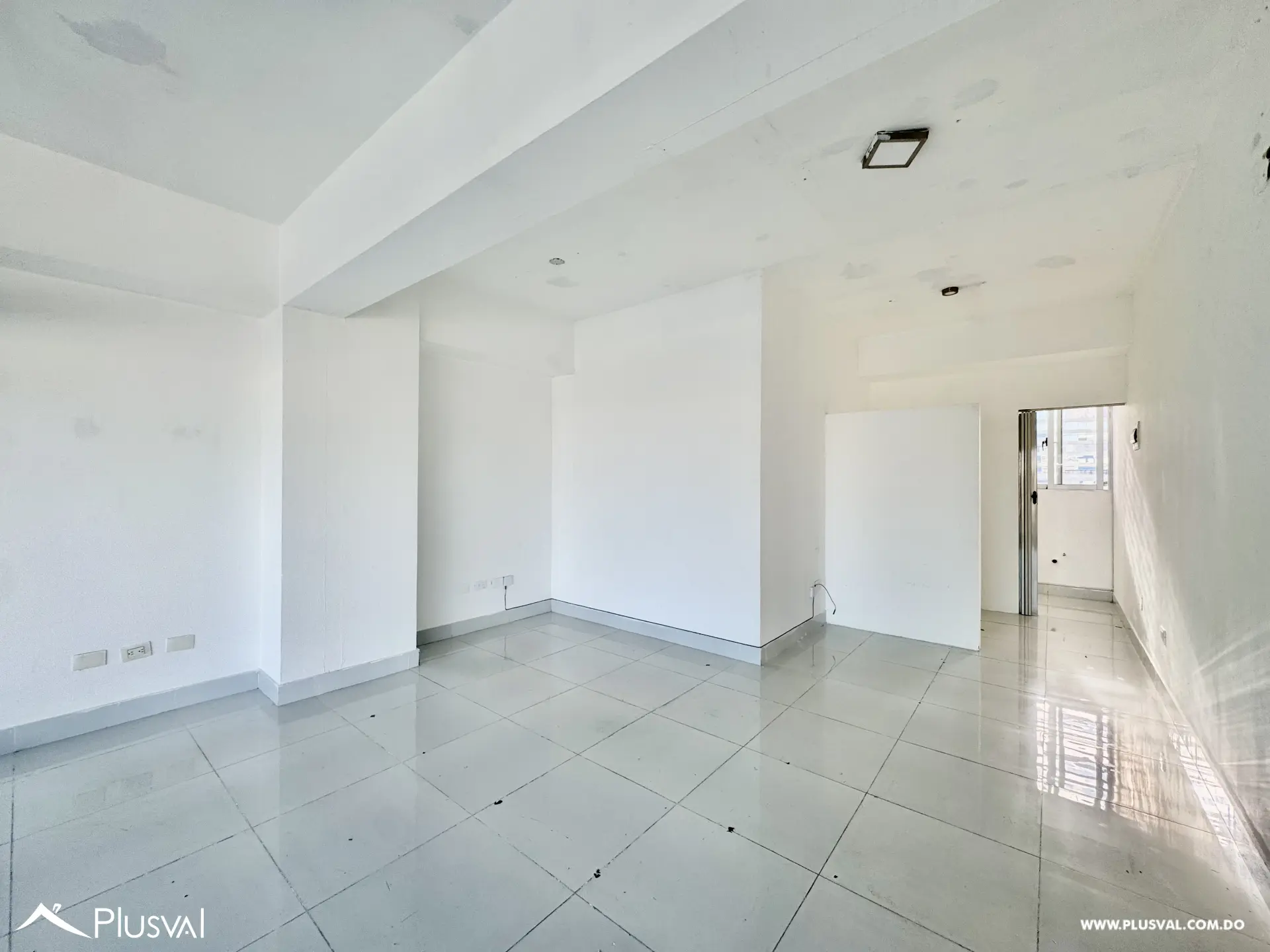 Alquiler de Local Comercial en Los Prados 484850