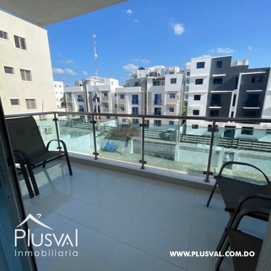 Amplio apartamento en venta, en zona tranquila de Santiago. 287013