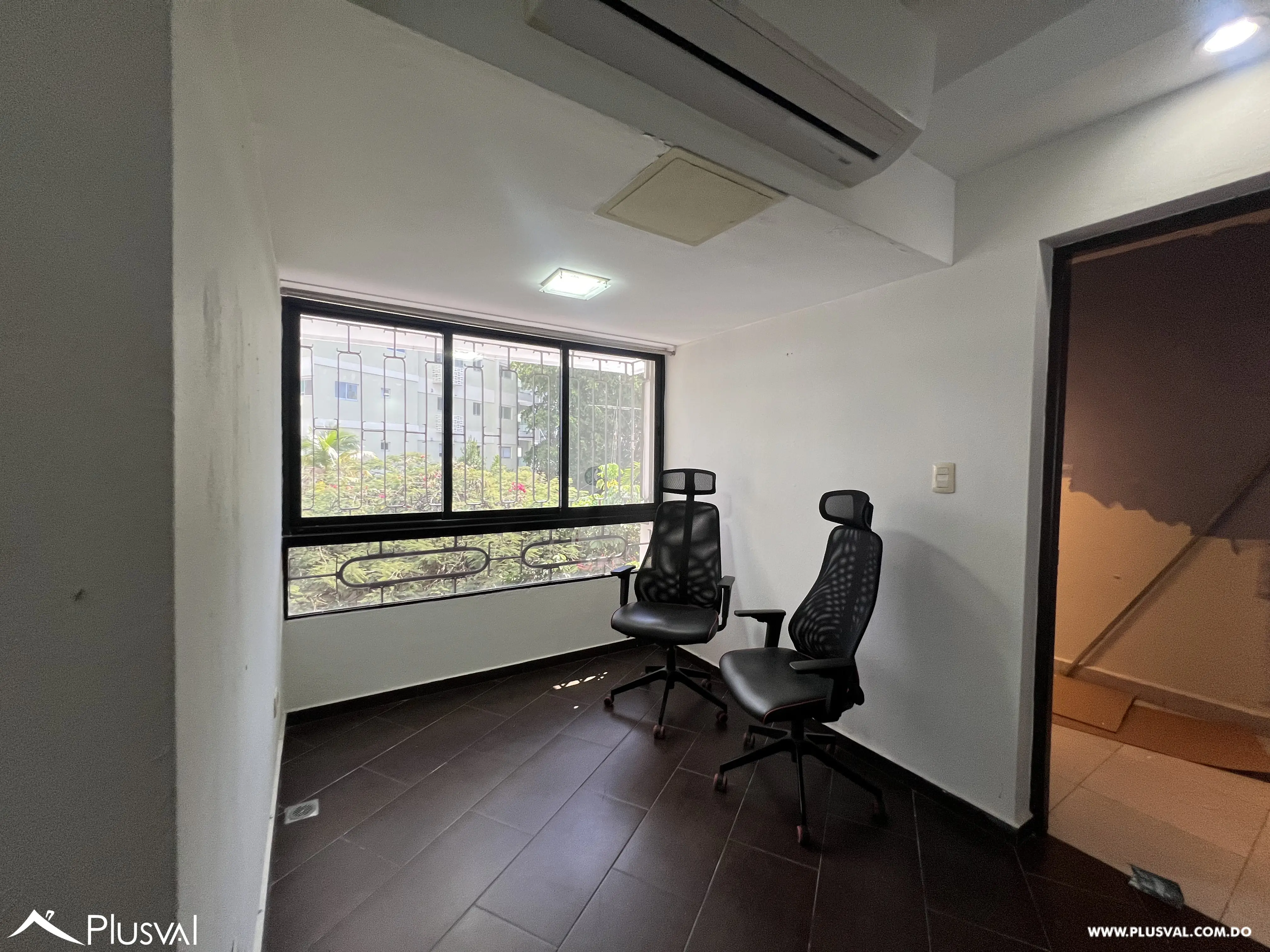 Amplio apartamento en venta en Piantini 488502