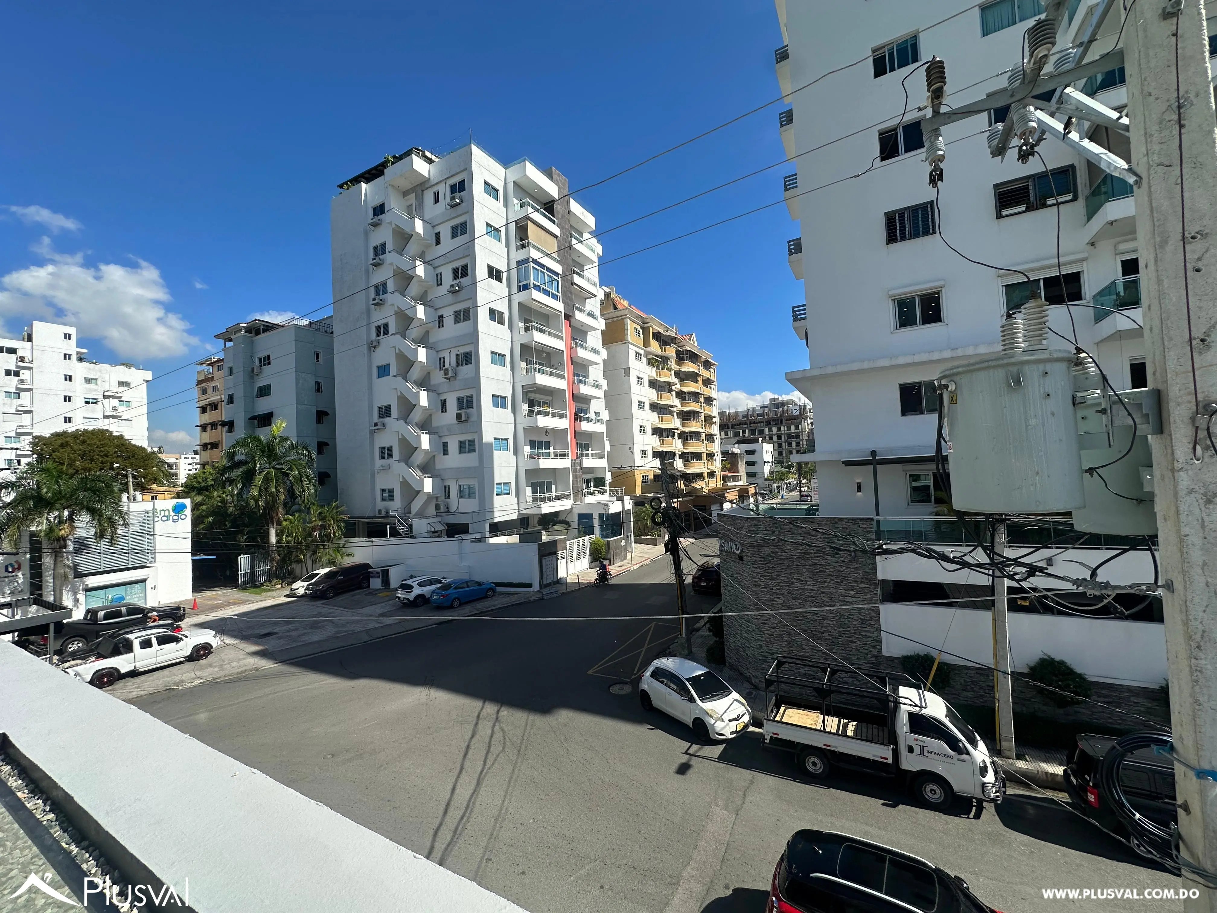 Apartamento de 1 habitación en alquiler en Evaristo Morales 484038