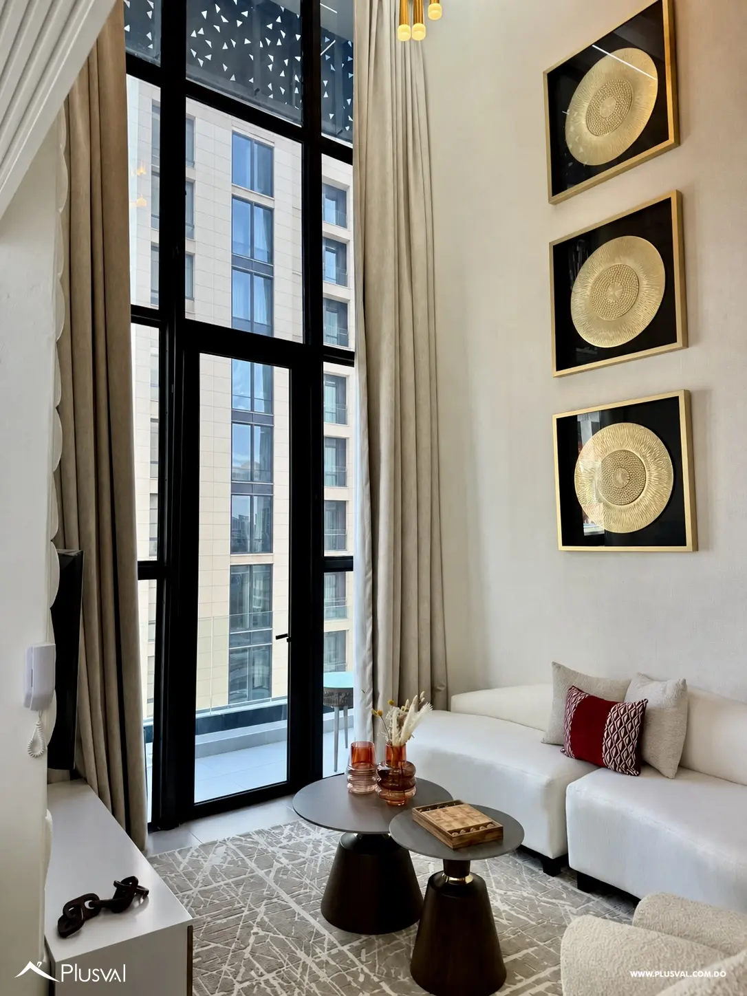 Vendo Maravilloso Apto. Tipo Loft  Amueblado en una Excelente Zona de Naco 529745