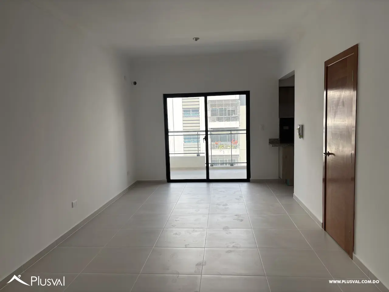 Apartamento en alquiler en Evaristo Morales 492847
