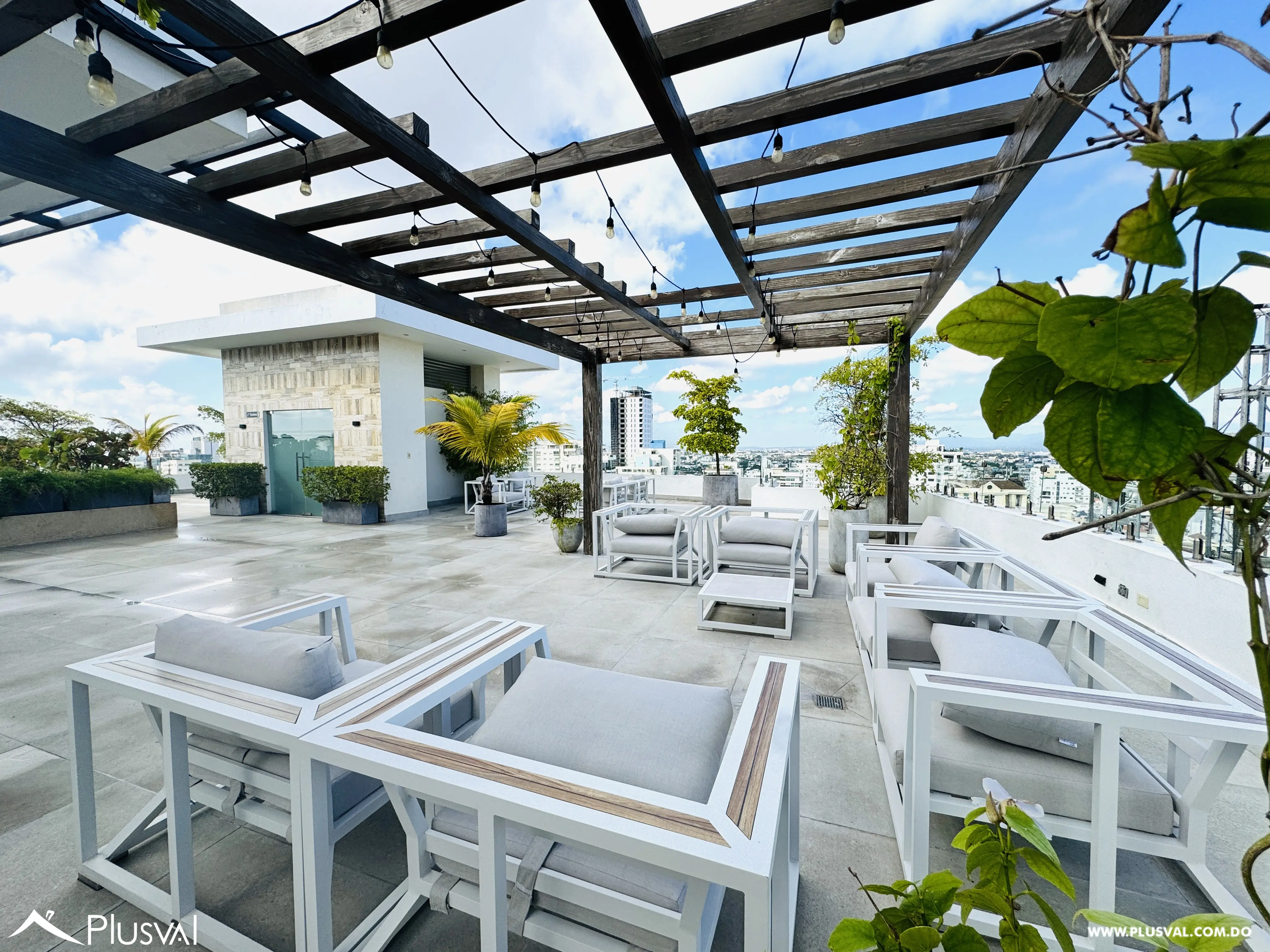 Moderno apartamento en venta amueblado  en exclusiva torre de  Piantini 462678