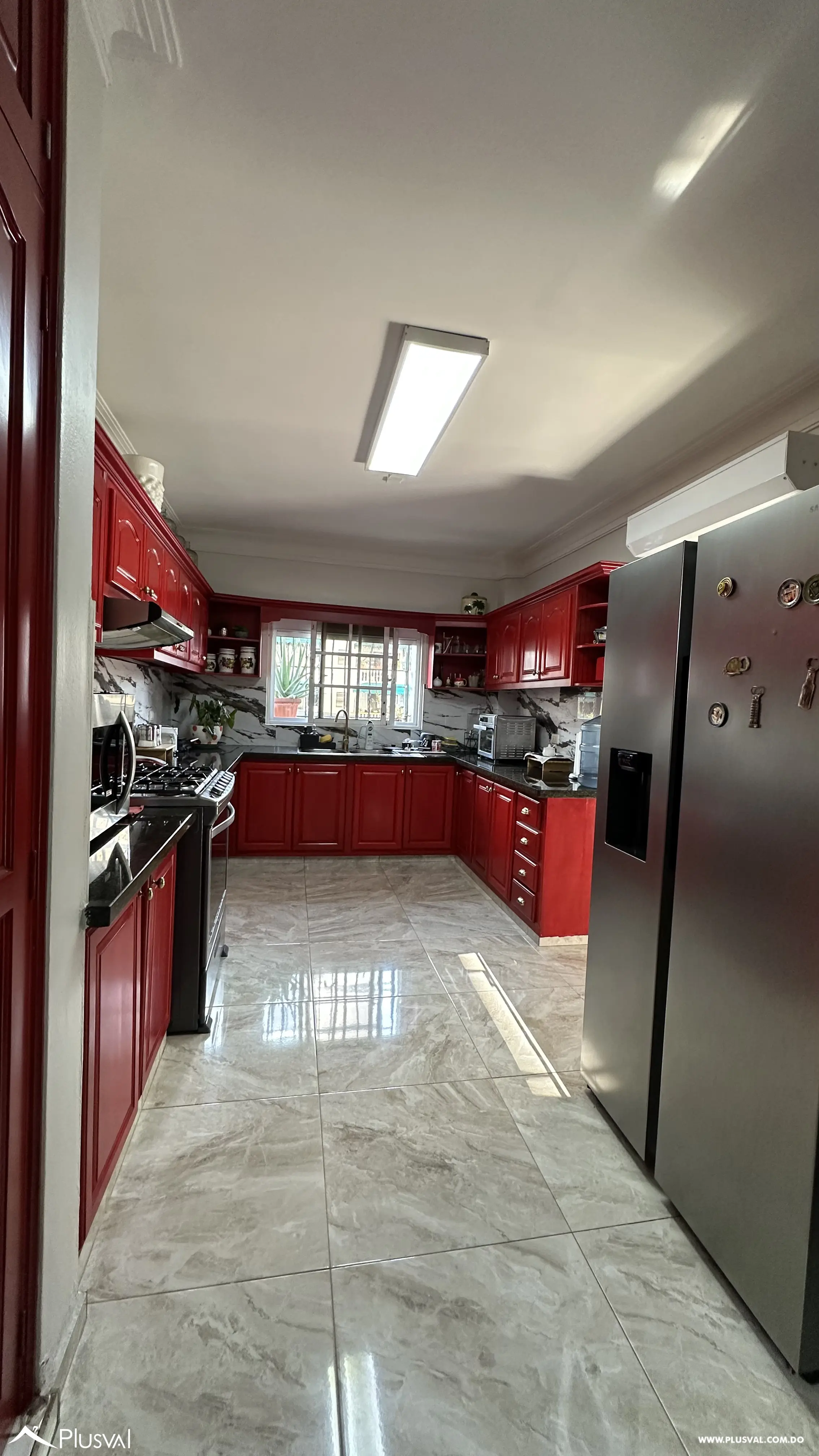 Apartamento en Venta en Evaristo Morales | 3 Habitaciones y 2 Parqueos en Santo Domingo 505385