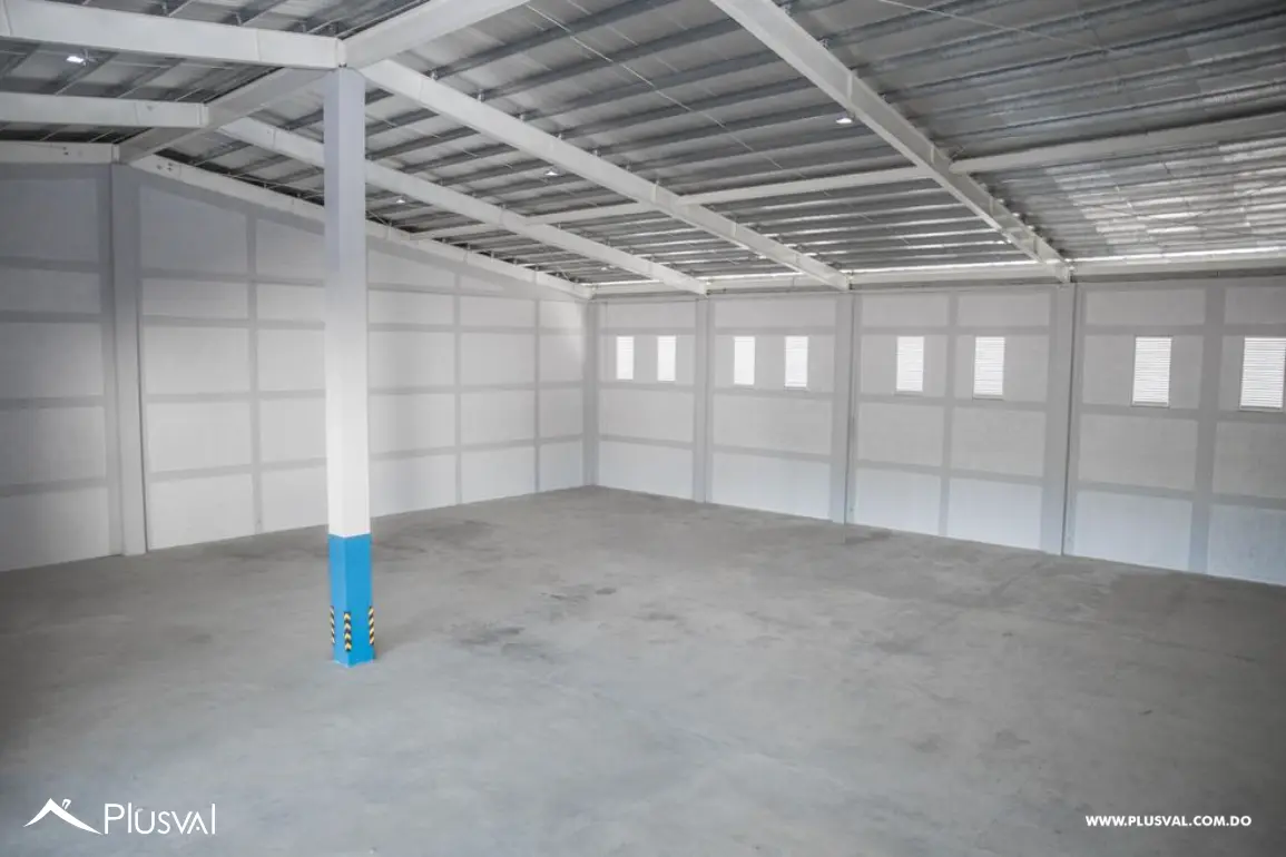 Alquiler de Centro Logístico Duarte 477016