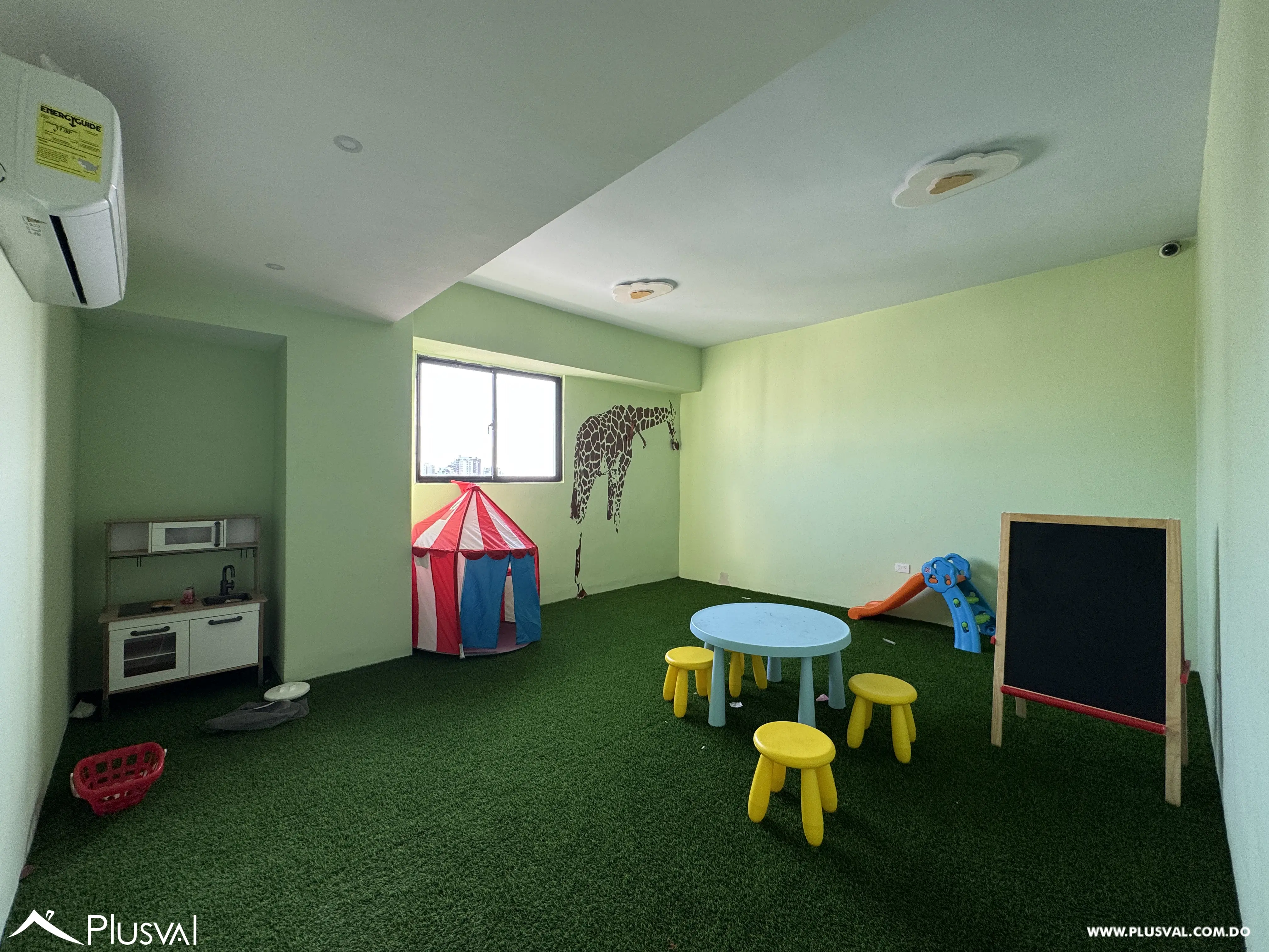 Apartamento en alquiler con 2 habitaciones y amenidades modernas cerca del Mirador Sur 493047