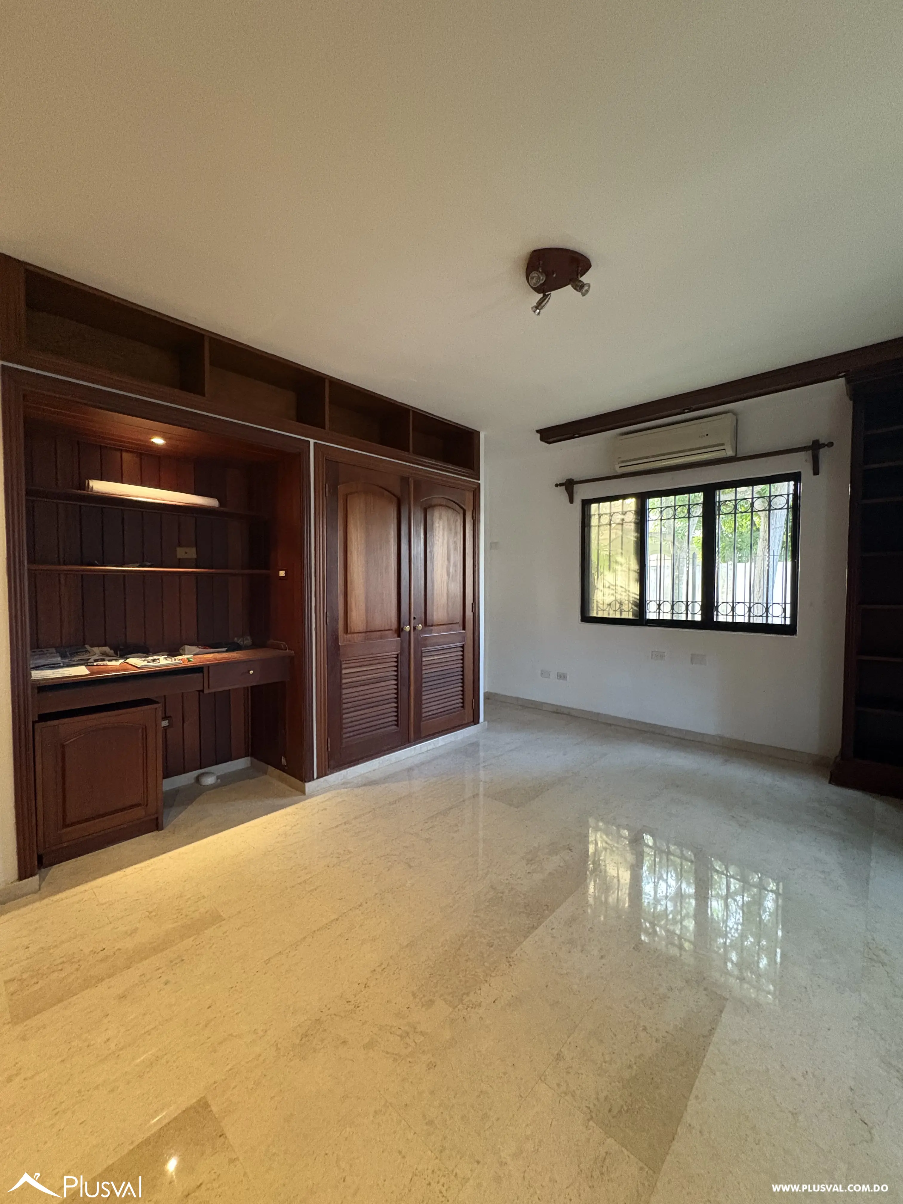 Casa en venta en Altos de Arroyo Hondo III con piscina y hermosa vista. 467014