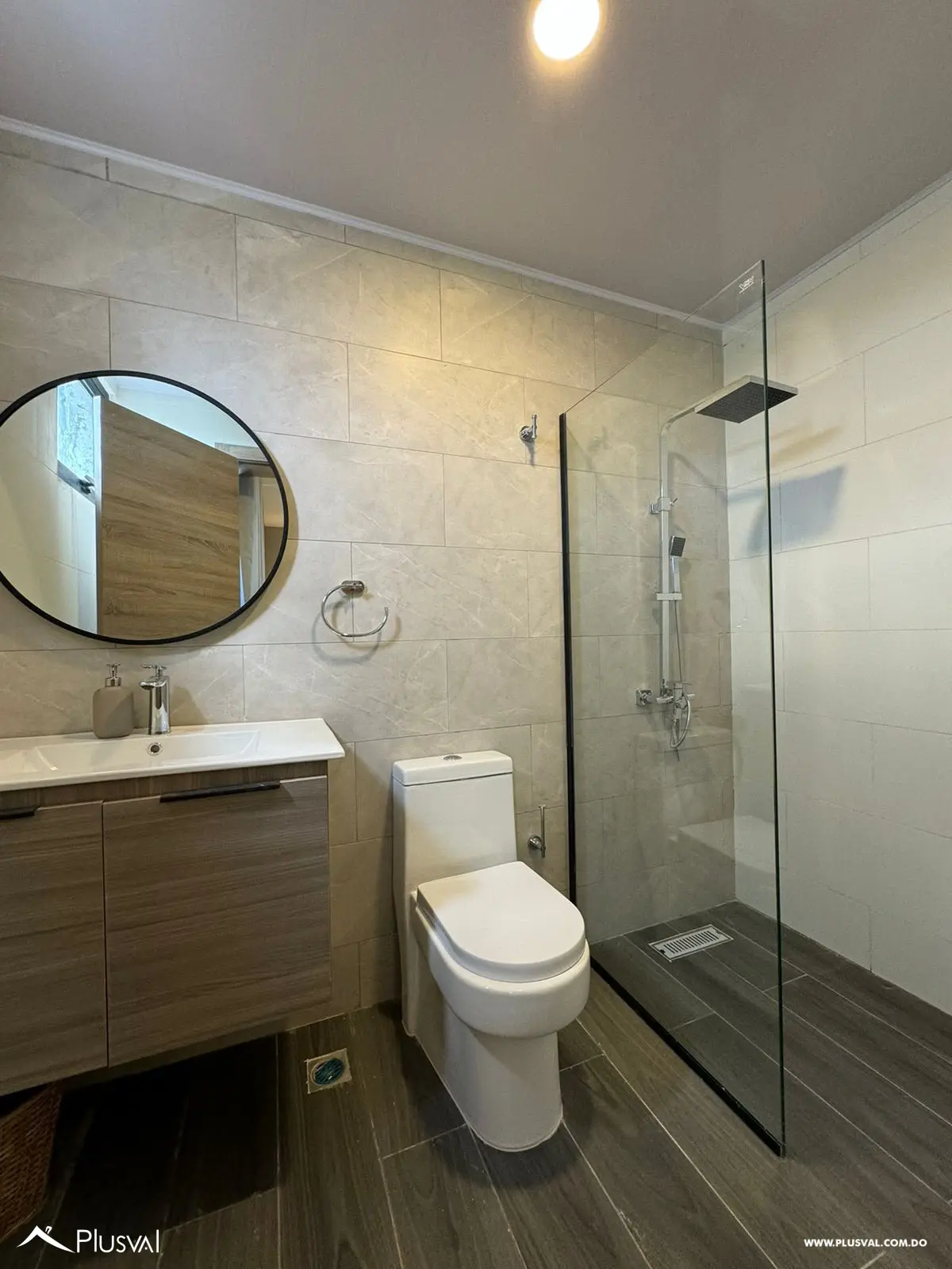 Apartamento en el piso 9 con acceso directo a la Autopista Duarte, Santiago 515083