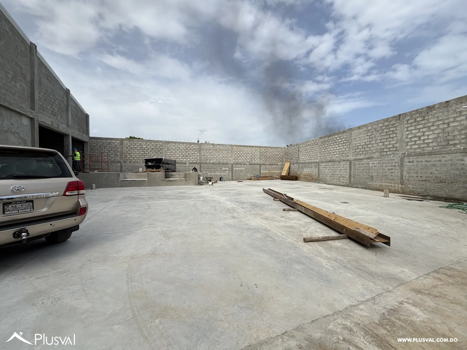Nave industrial en alquiler con facil acceso en Hato Nuevo 522266