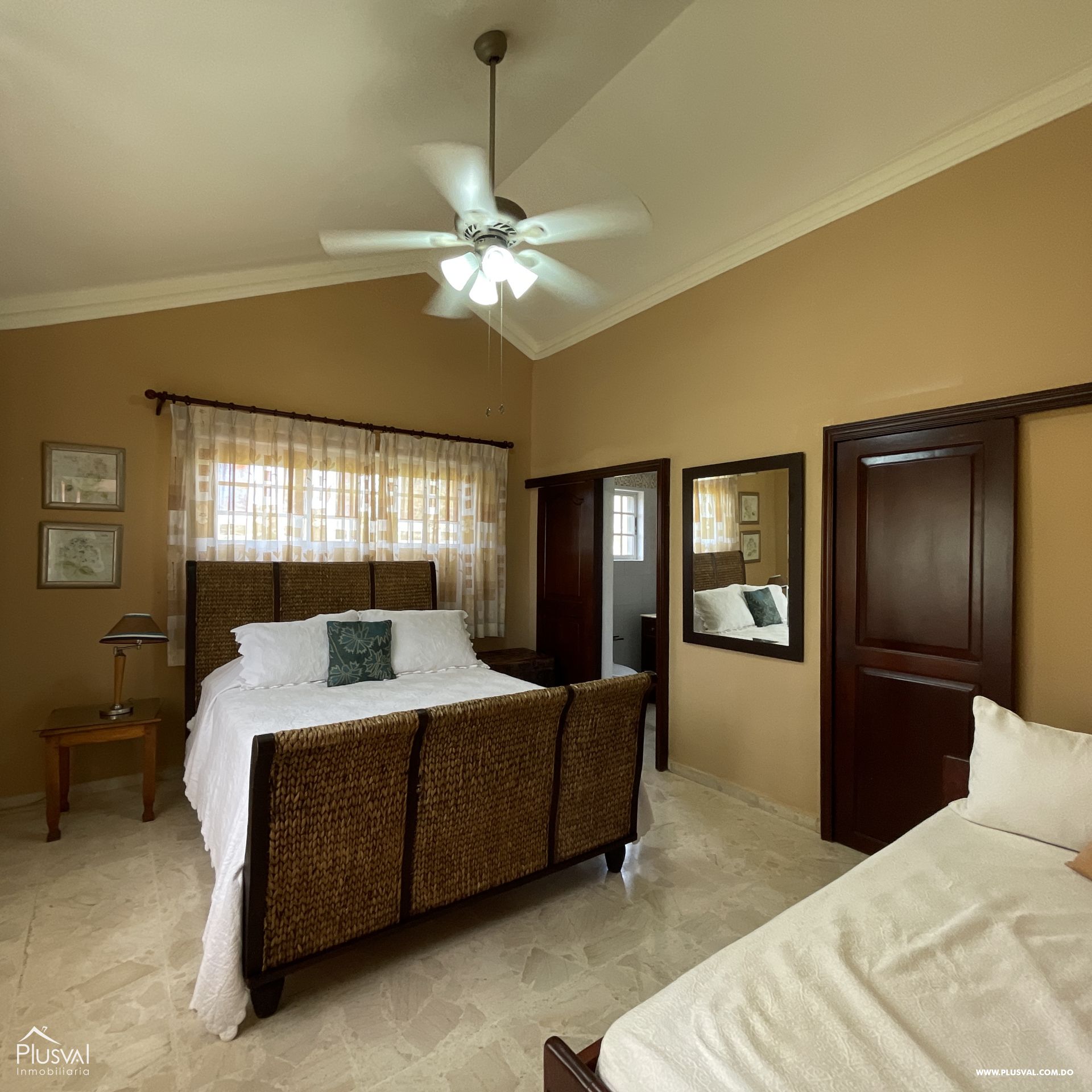 Villa Amueblada en Metro Country Club 219690