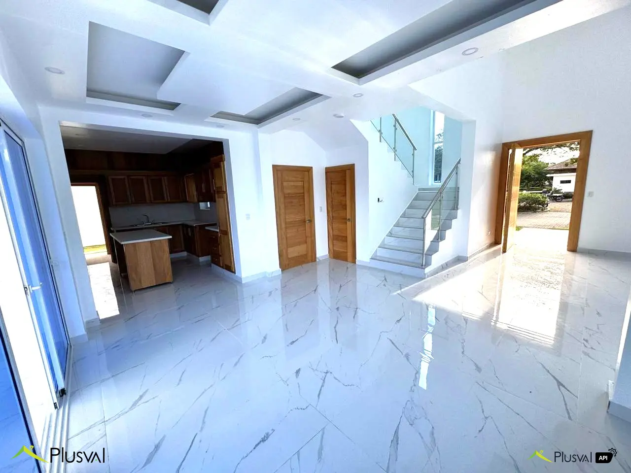 Espectacular Villa de 2 Niveles con Piscina en Sector Exclusivo | Puerto Plata 448815