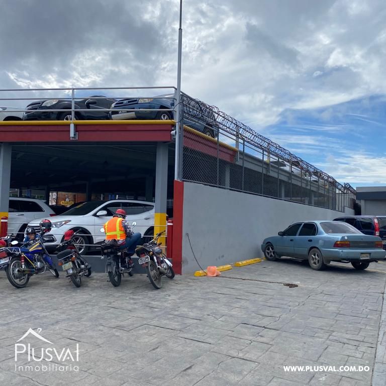 Amplio Local en Alquiler 326149