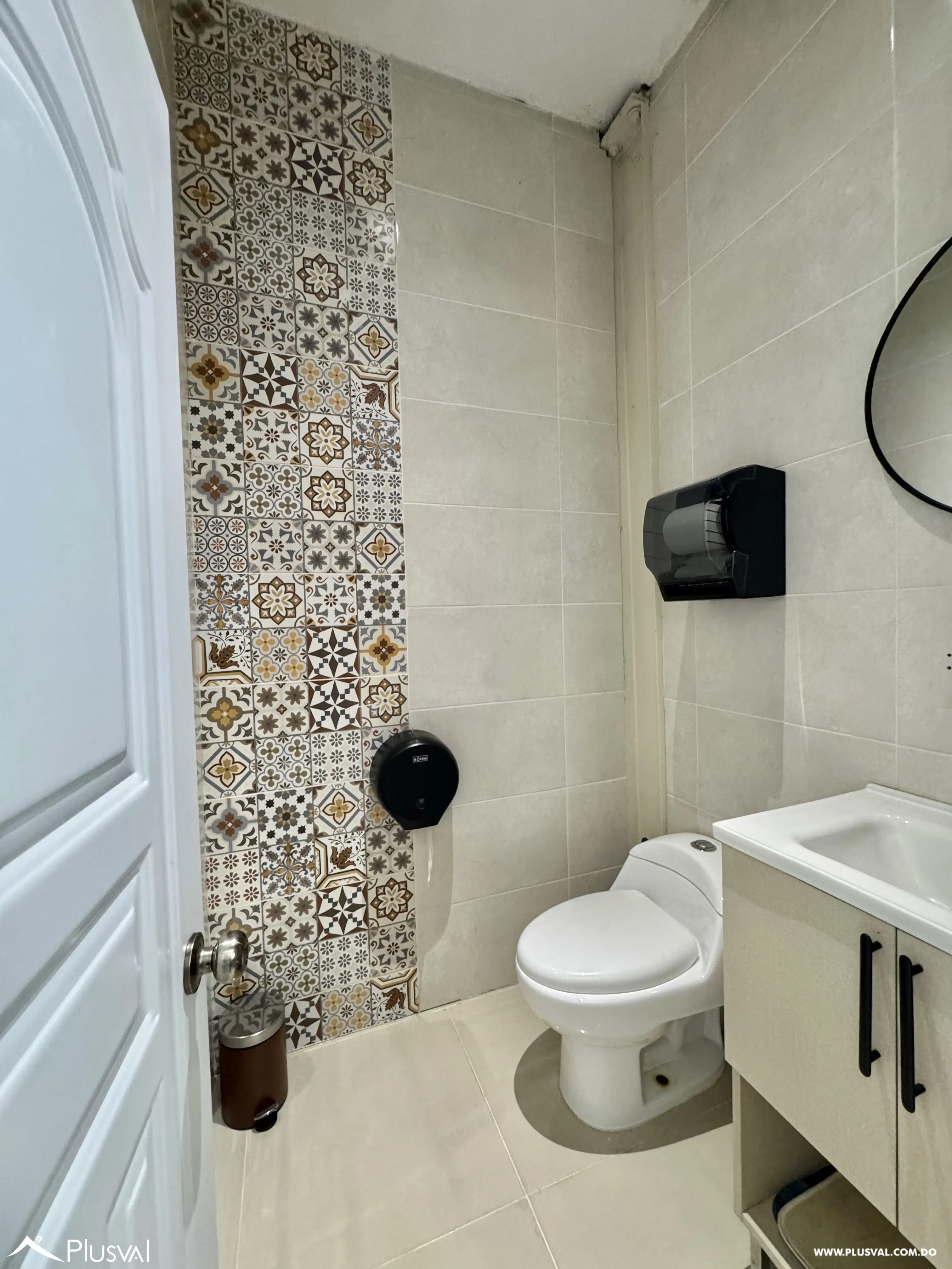 Alquilo Excelente Nave de 800 mt2 en La Zona Industrial de Herrera 482743