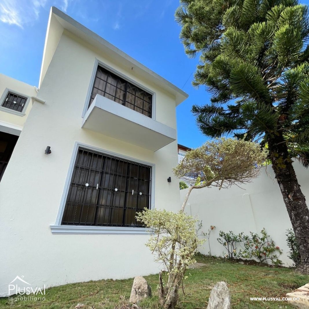 Amplia casa en venta cerca de la playa en Puerto Plata totalmente amueblada. 393298