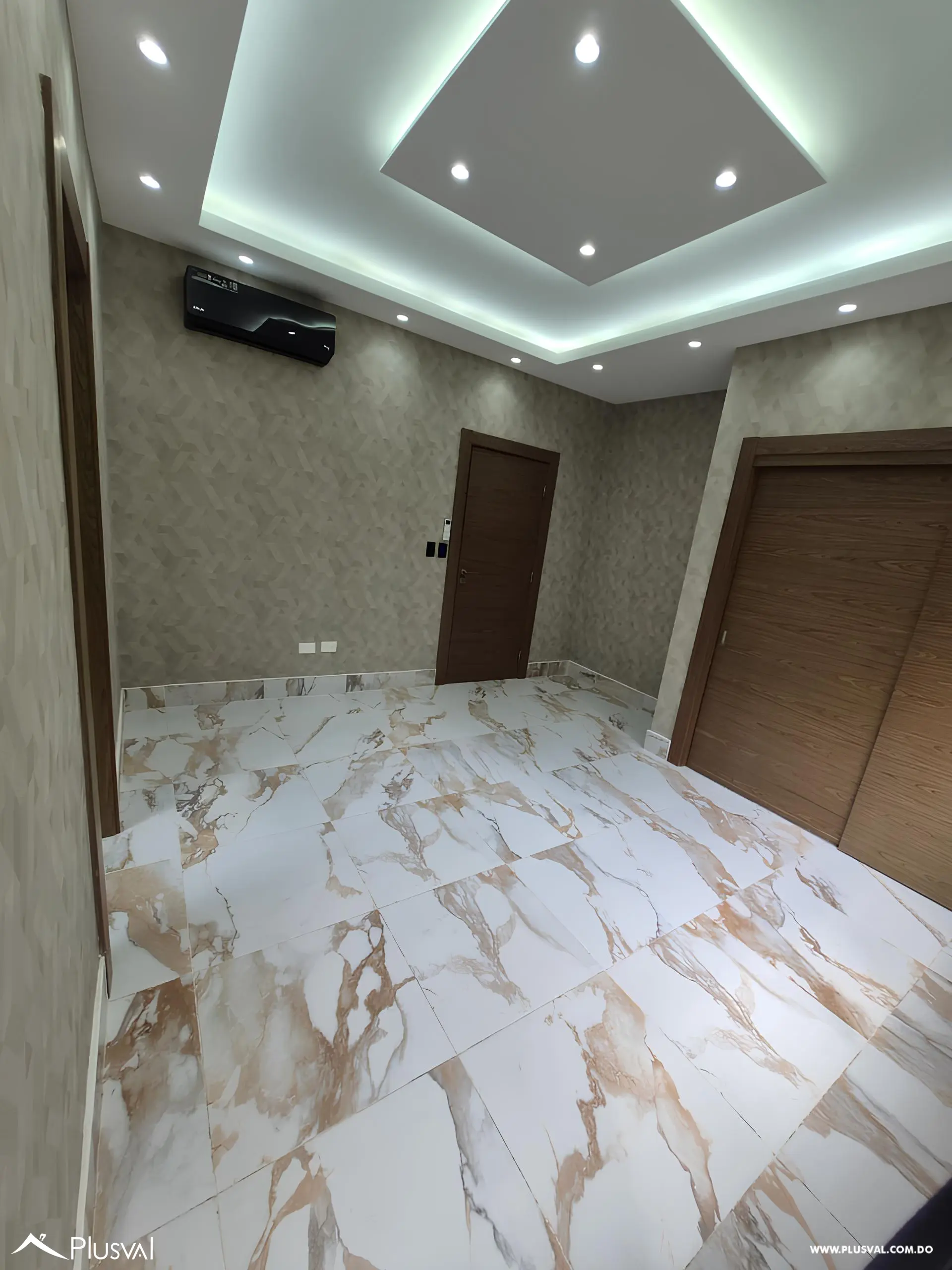 Se Vende apartamento de 1 habitación + Línea Blanca en Paraíso 506300