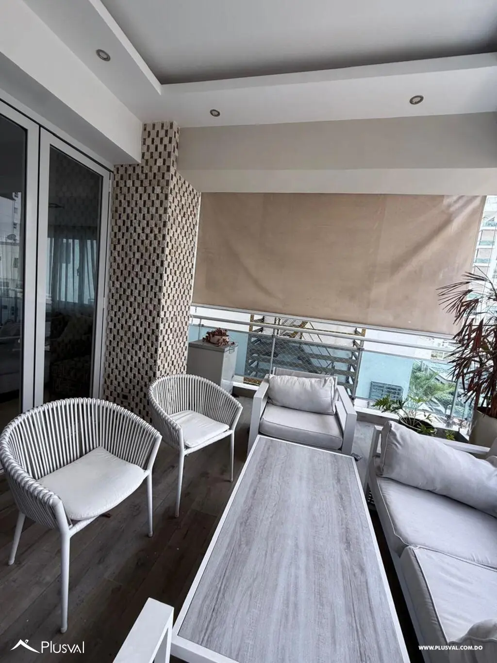 Apartamento en venta en Los Cacicazgos de 3 habitaciones con terraza y 5 parqueos 453986