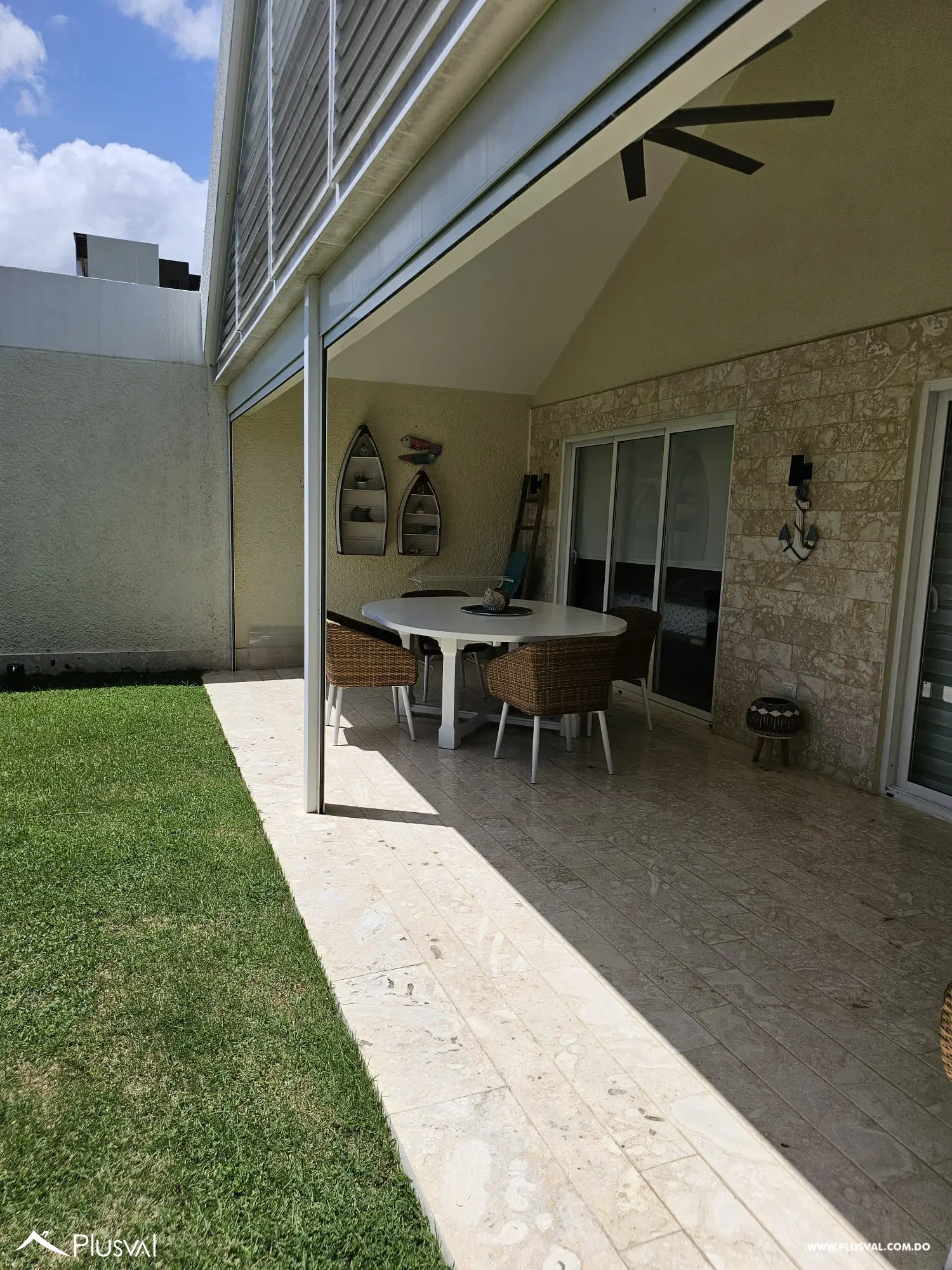 Exclusiva Villa de 2 Habitaciones con Patio en Playa Dorada 509921