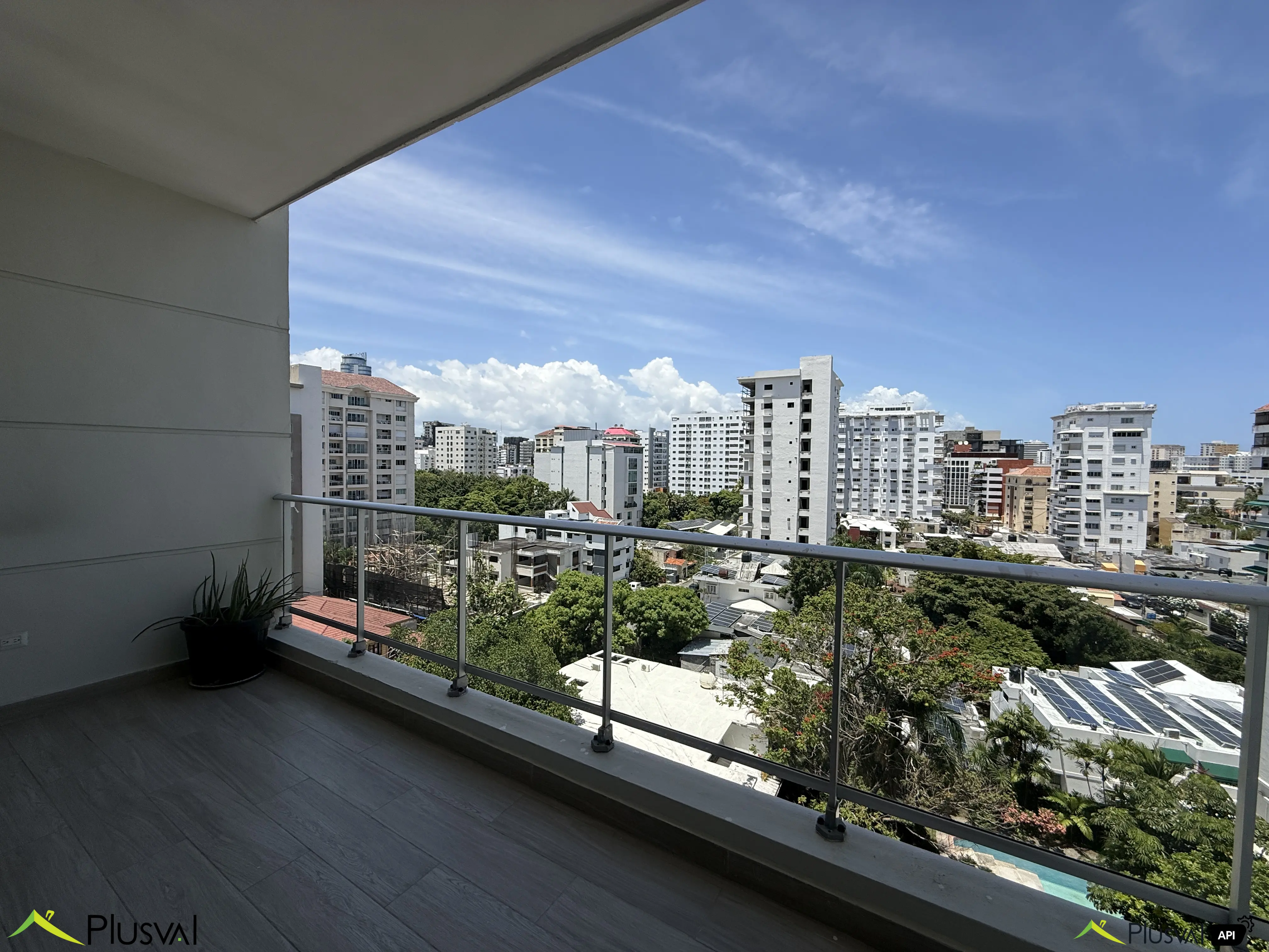 Naco 3 habitaciones 3 parqueos con área social 450092