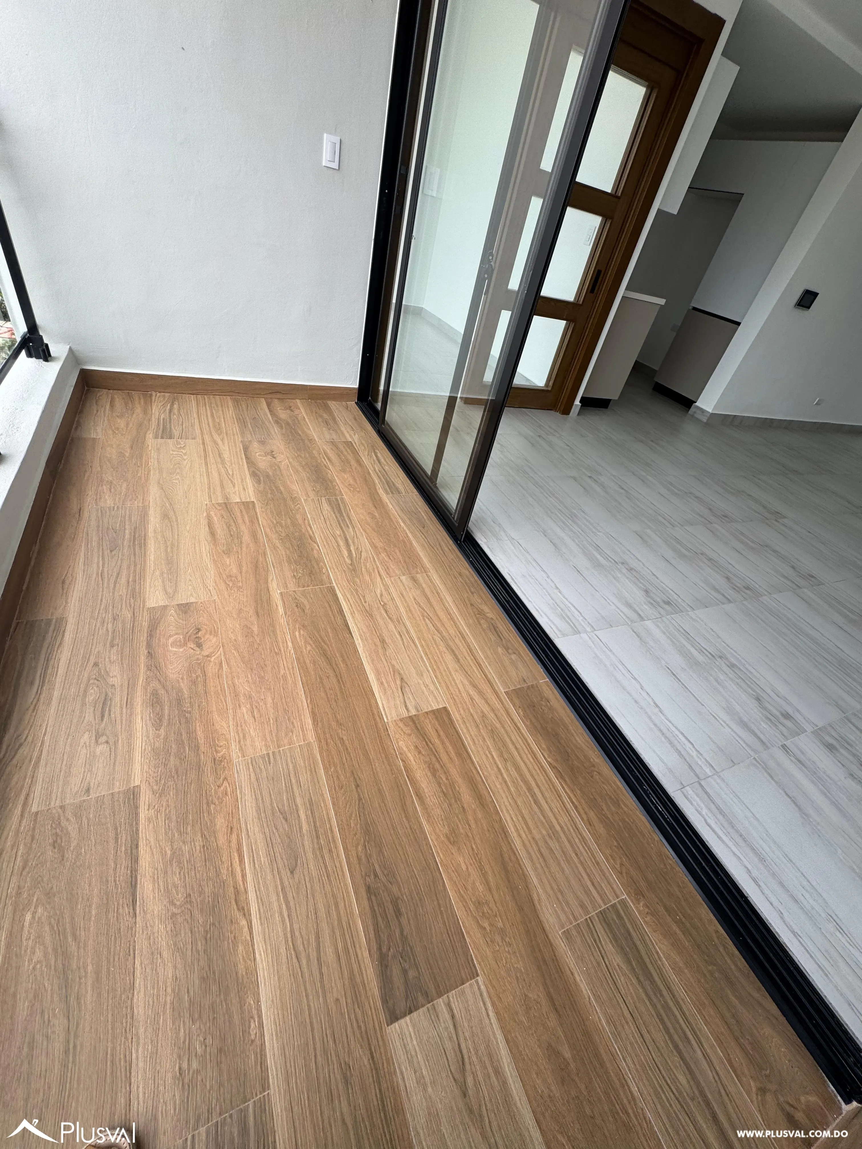 Alquiler de excelente apartamento en Evaristo Morales 466623