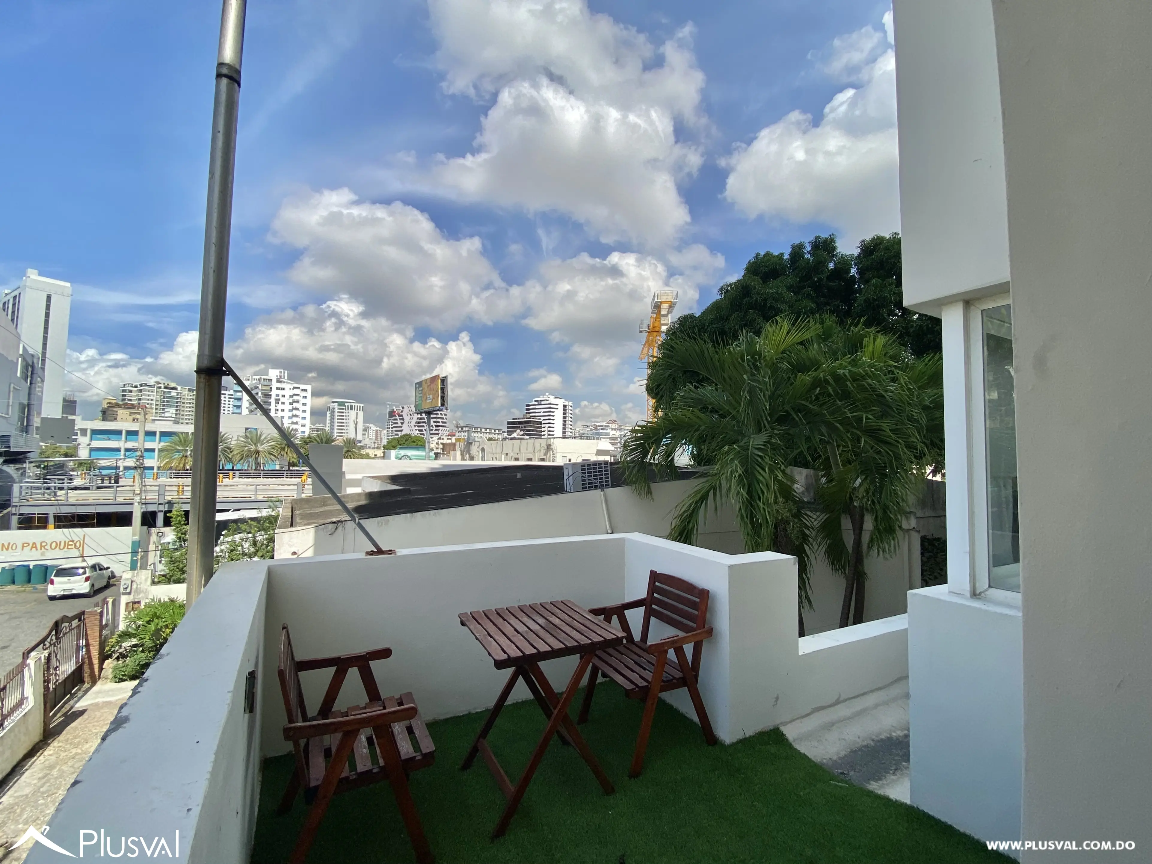 Alquilo Excelente Apartamento en Ensanche Naco 459577