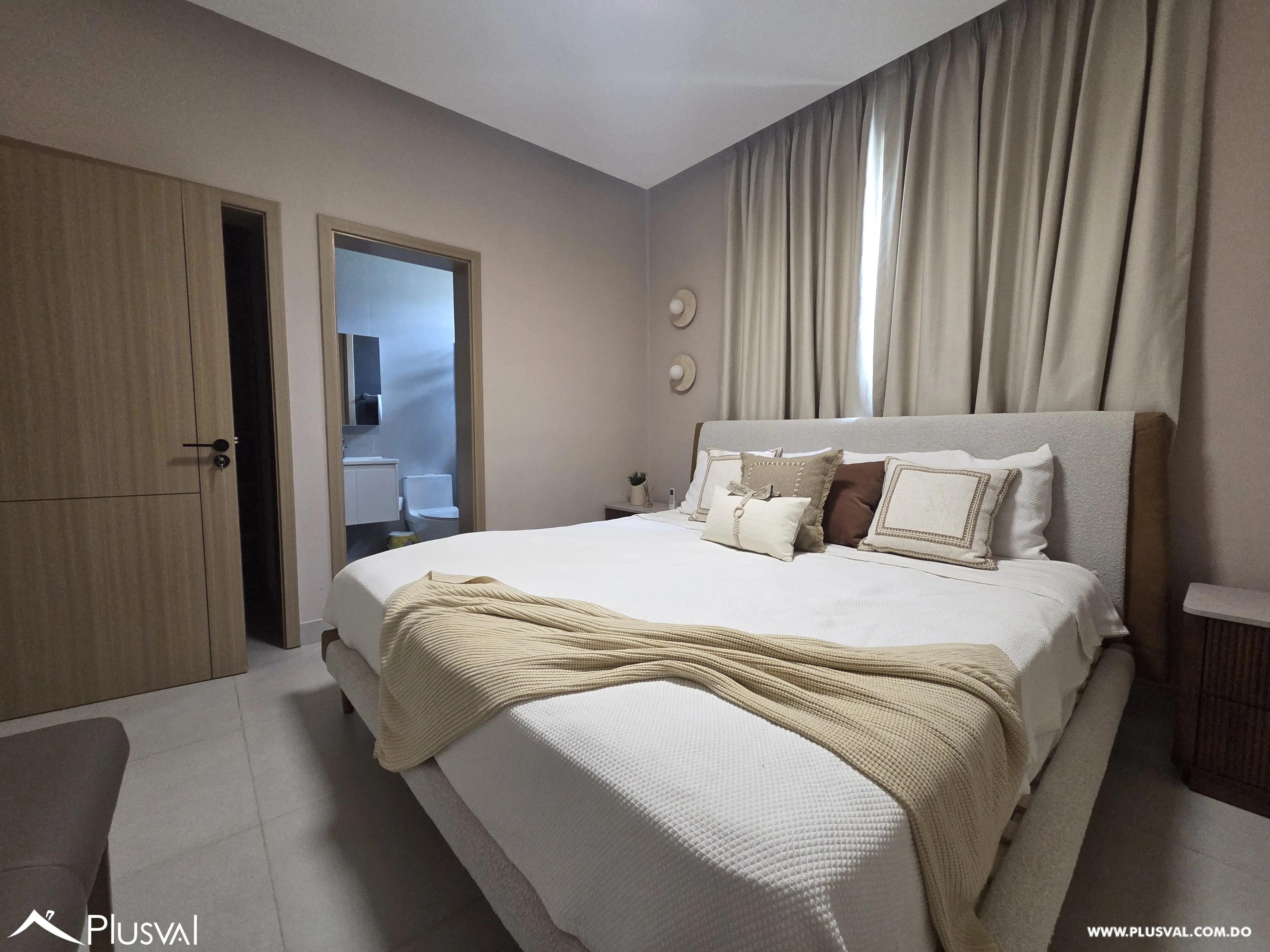 Proyecto de Apartamentos  en Juan Lopez Moca con Amenidades de Lujo 524197