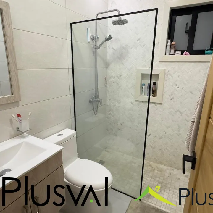 Amplio Penthouse en venta en Evaristo Morales 444544
