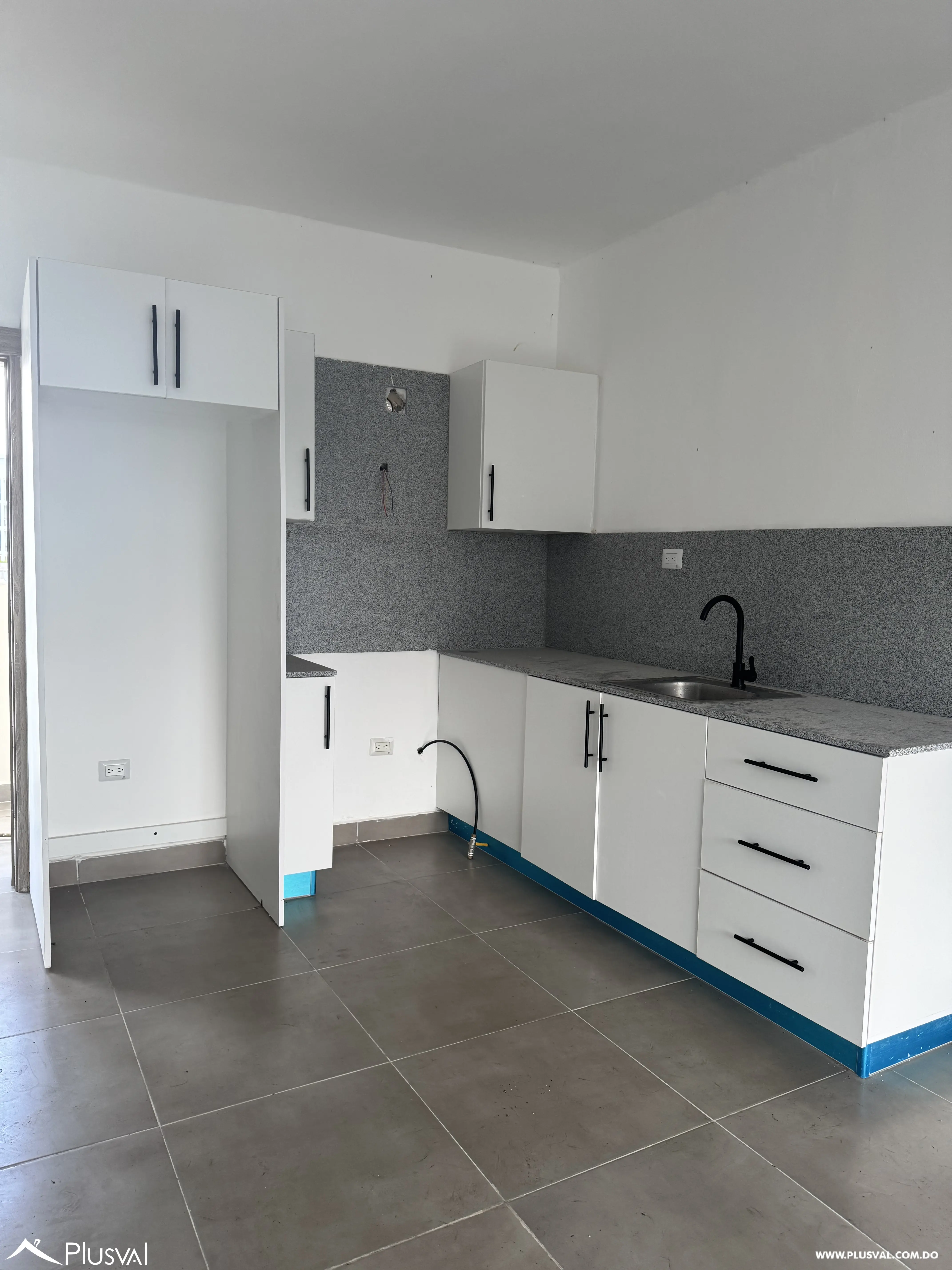 Apartamento en venta en Residencial Galeria Condos Punta Cana 484271