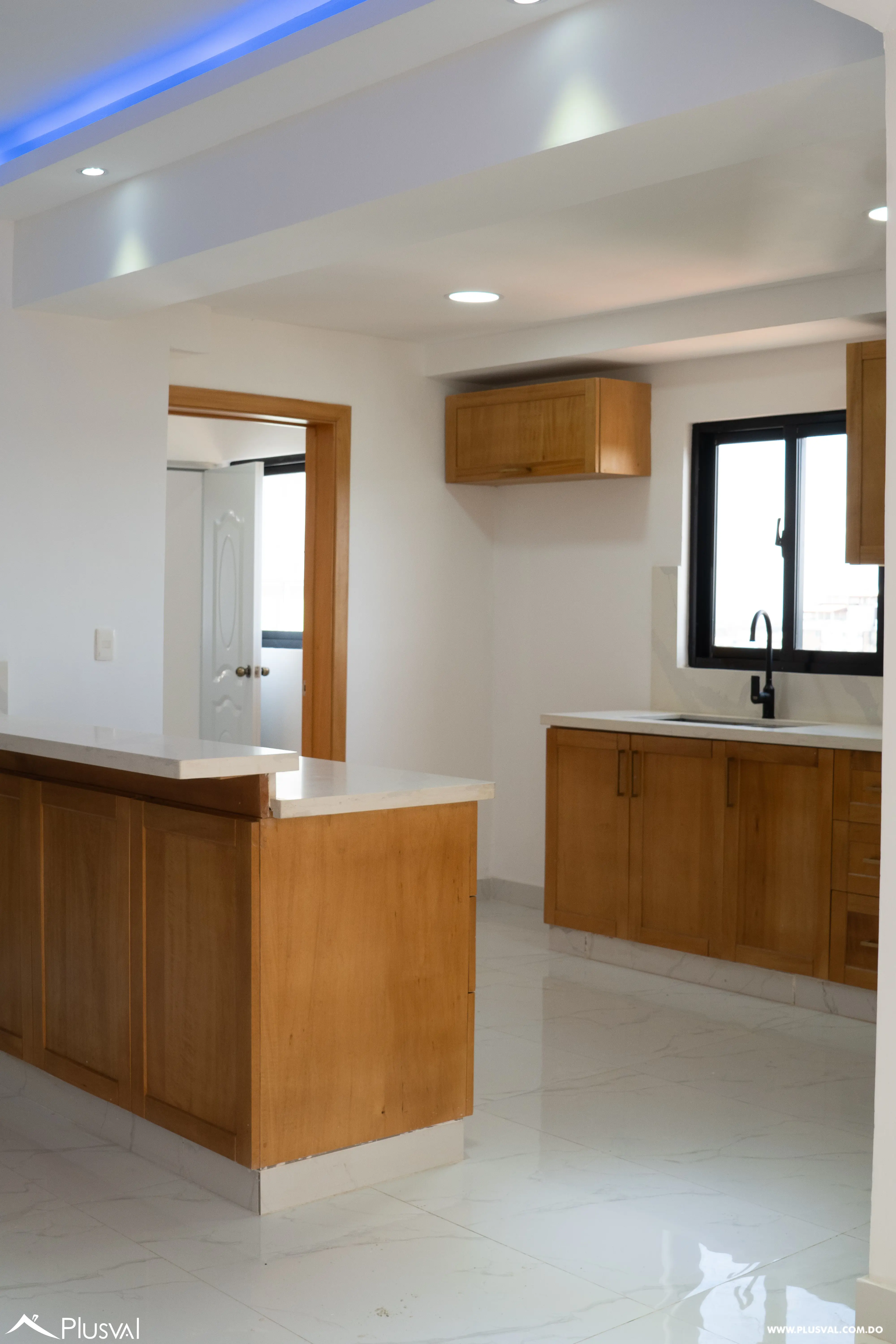 PENTHOUSE ALMA ROSA 496816