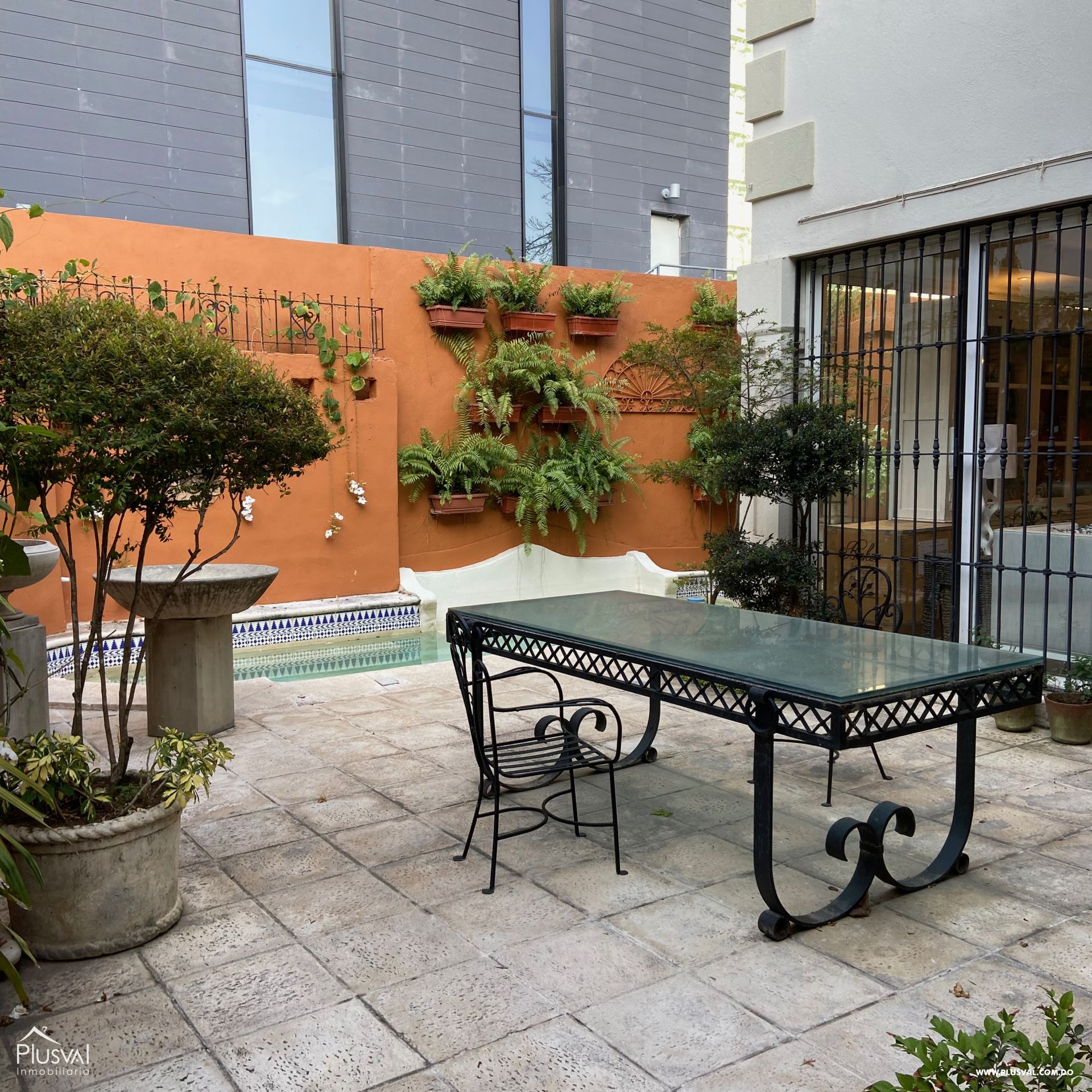 Alquiler Local Comercial en calle privilegiada de Piantini 274810