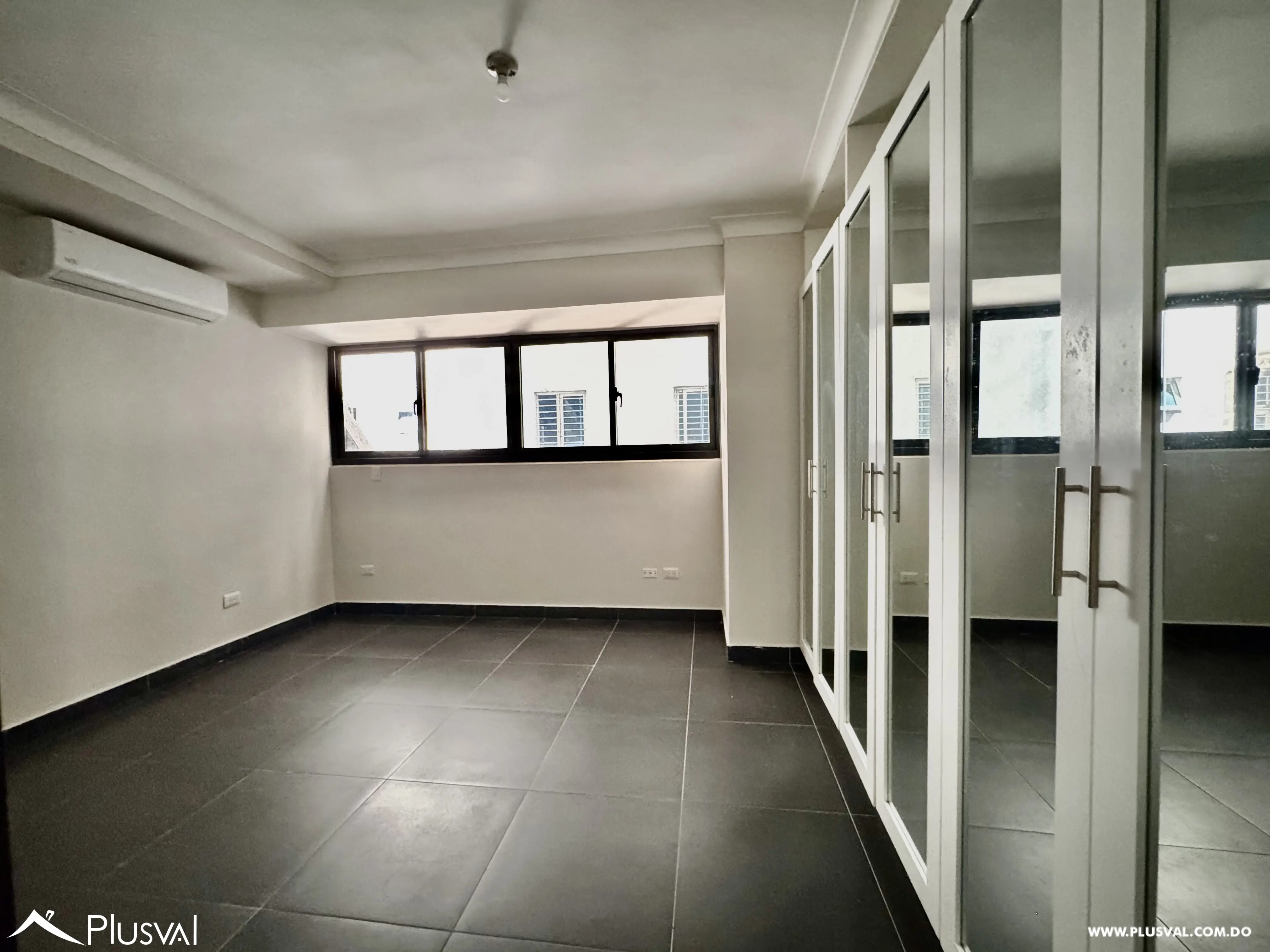 Alquilo Excelente Apartamento en el Corazón de Piantini 493573