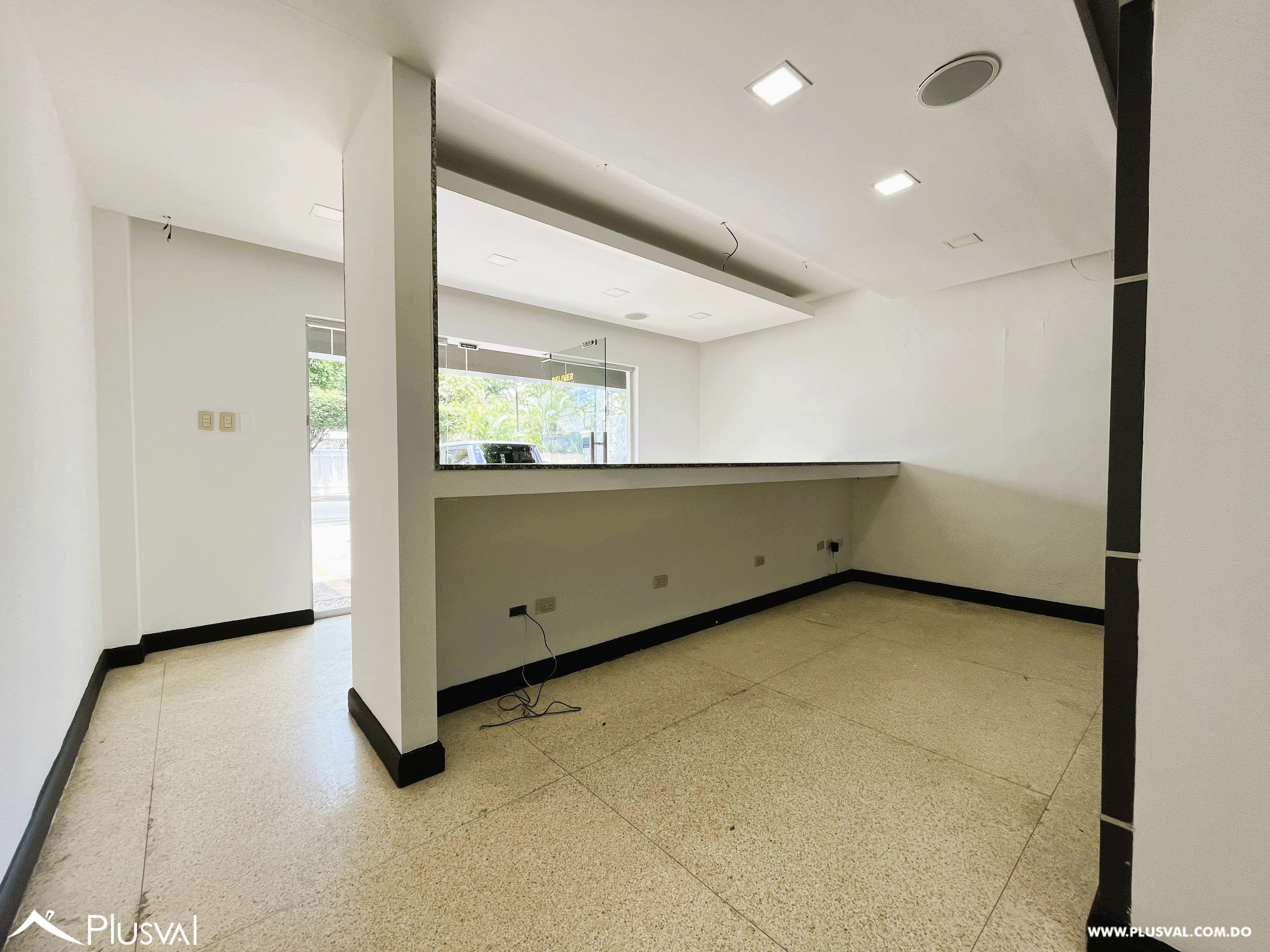 Local en alquiler en Naco para negocio u oficina 456300