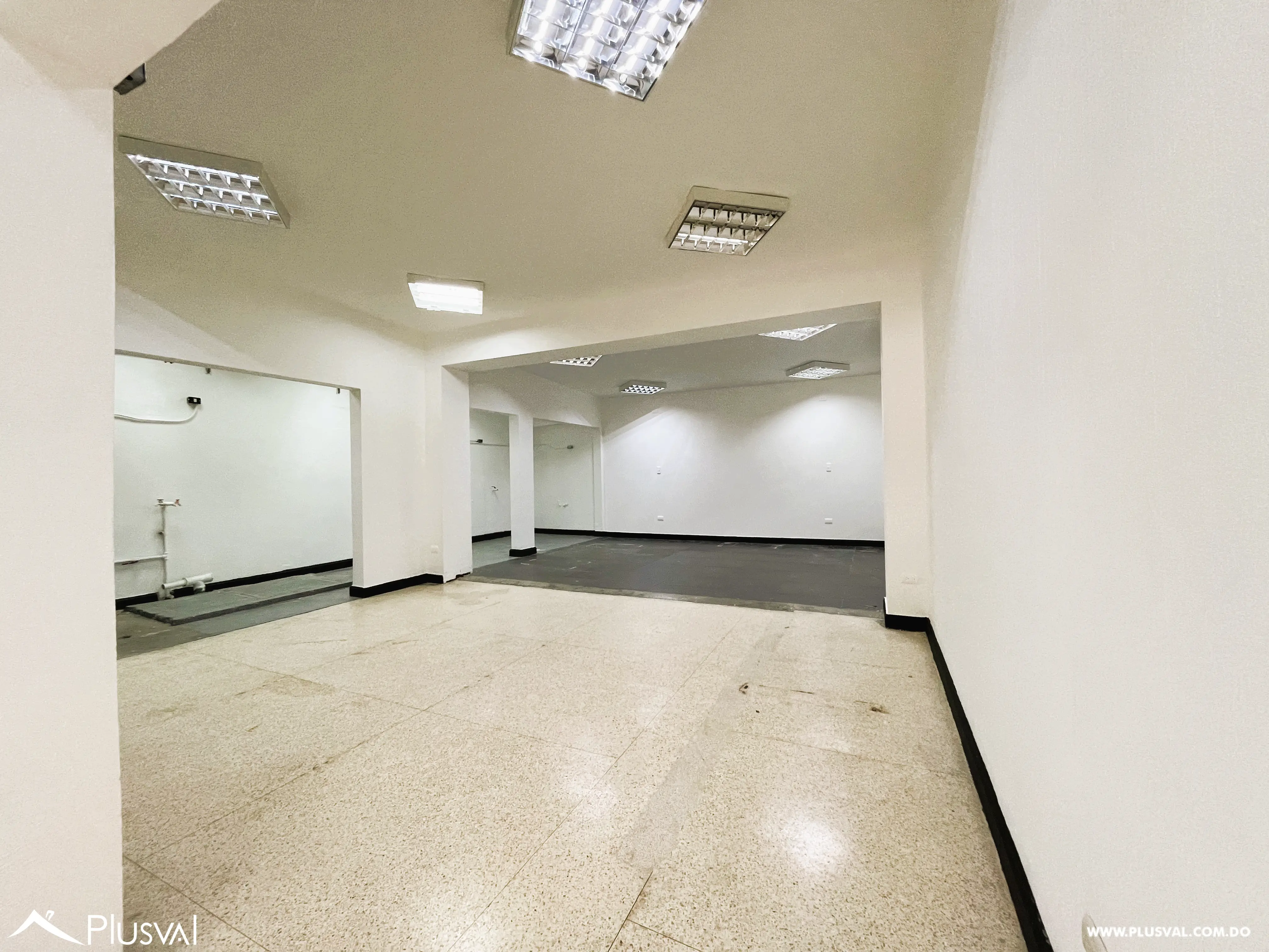 Local en alquiler en Naco para negocio u oficina 456302