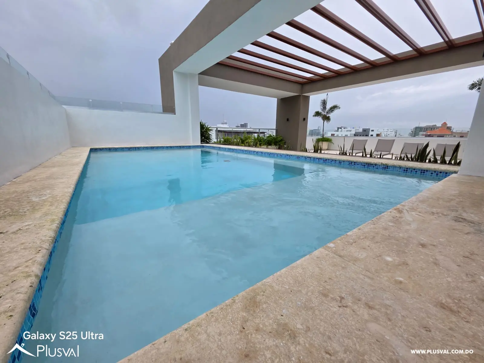 Nuevo a estrenar, Apartamento de una habitacion en un piso alto, linea blanca completa 494575