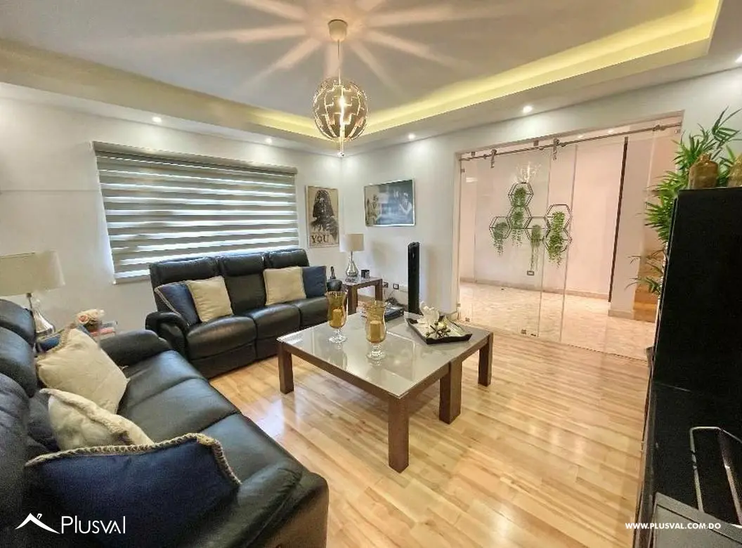 Casa en alquiler amueblada finamente con Patio y  Jacuzzi  en la mejor zona en Los Ríos 528231
