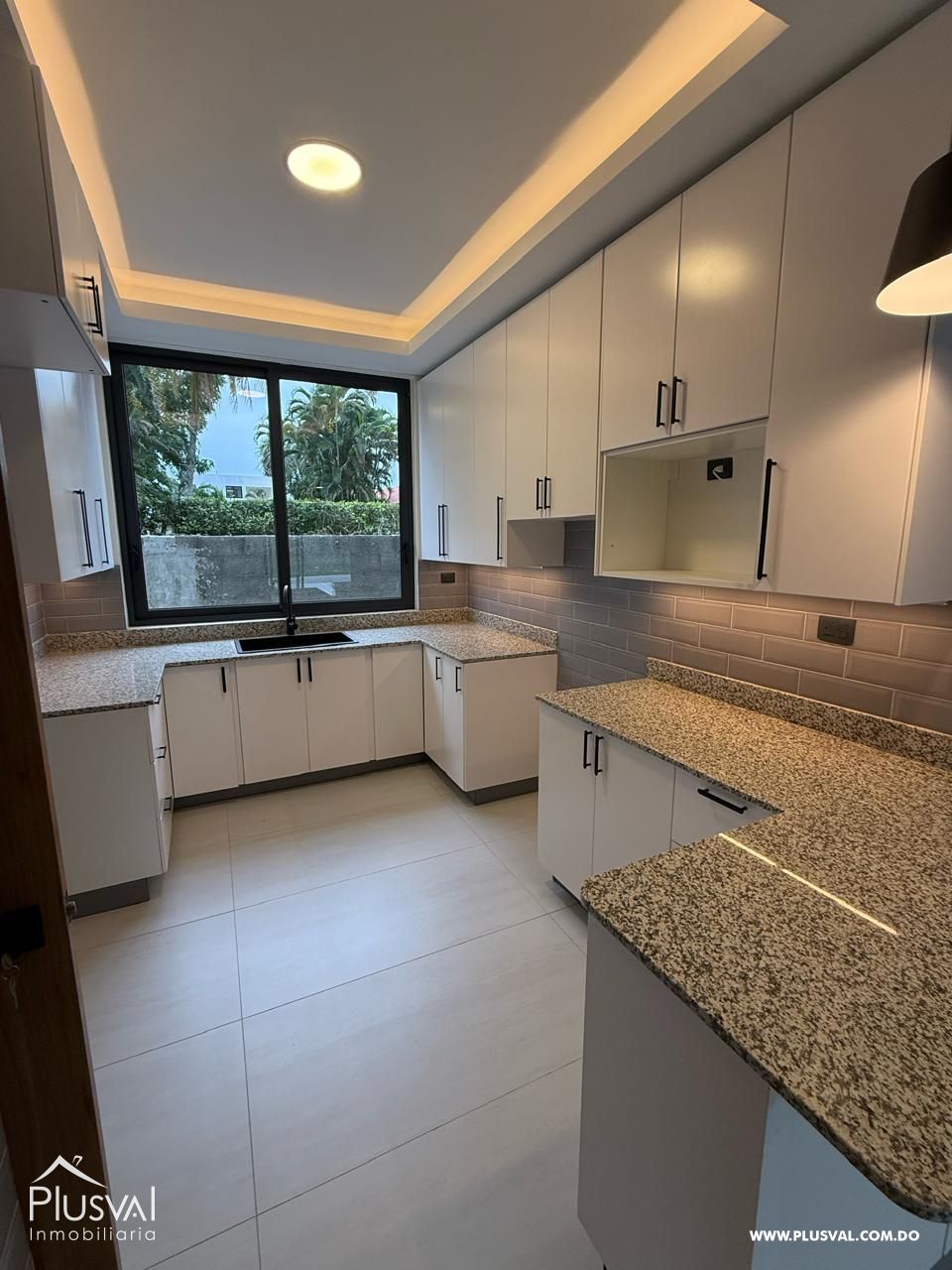 Casa en Alquiler Estreno de Lujo y Privacidad Total 486852