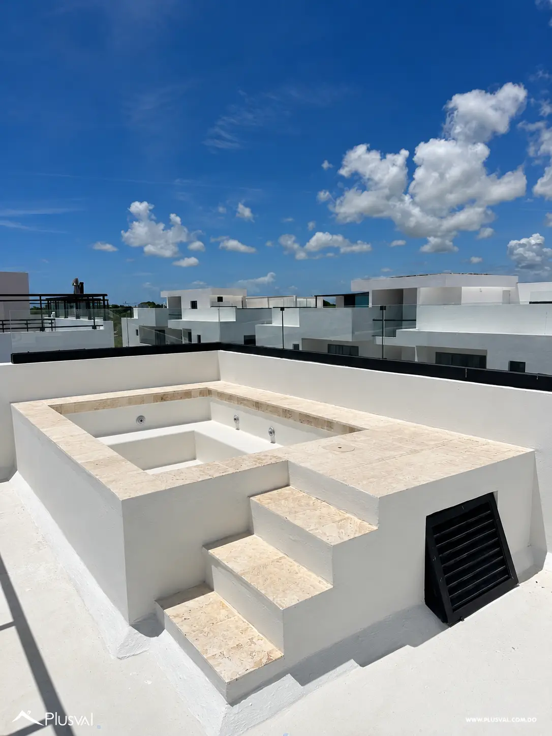 Apartamento de 2 habitaciones en Ona Residences 533666