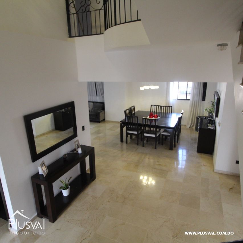 Penthouse de 3 niveles. En el corazón de Evaristo Morales 225074