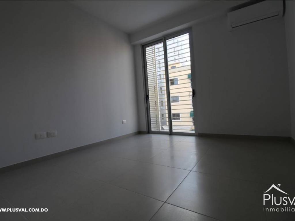 Apartamento en alquiler en Evaristo Morales 81348