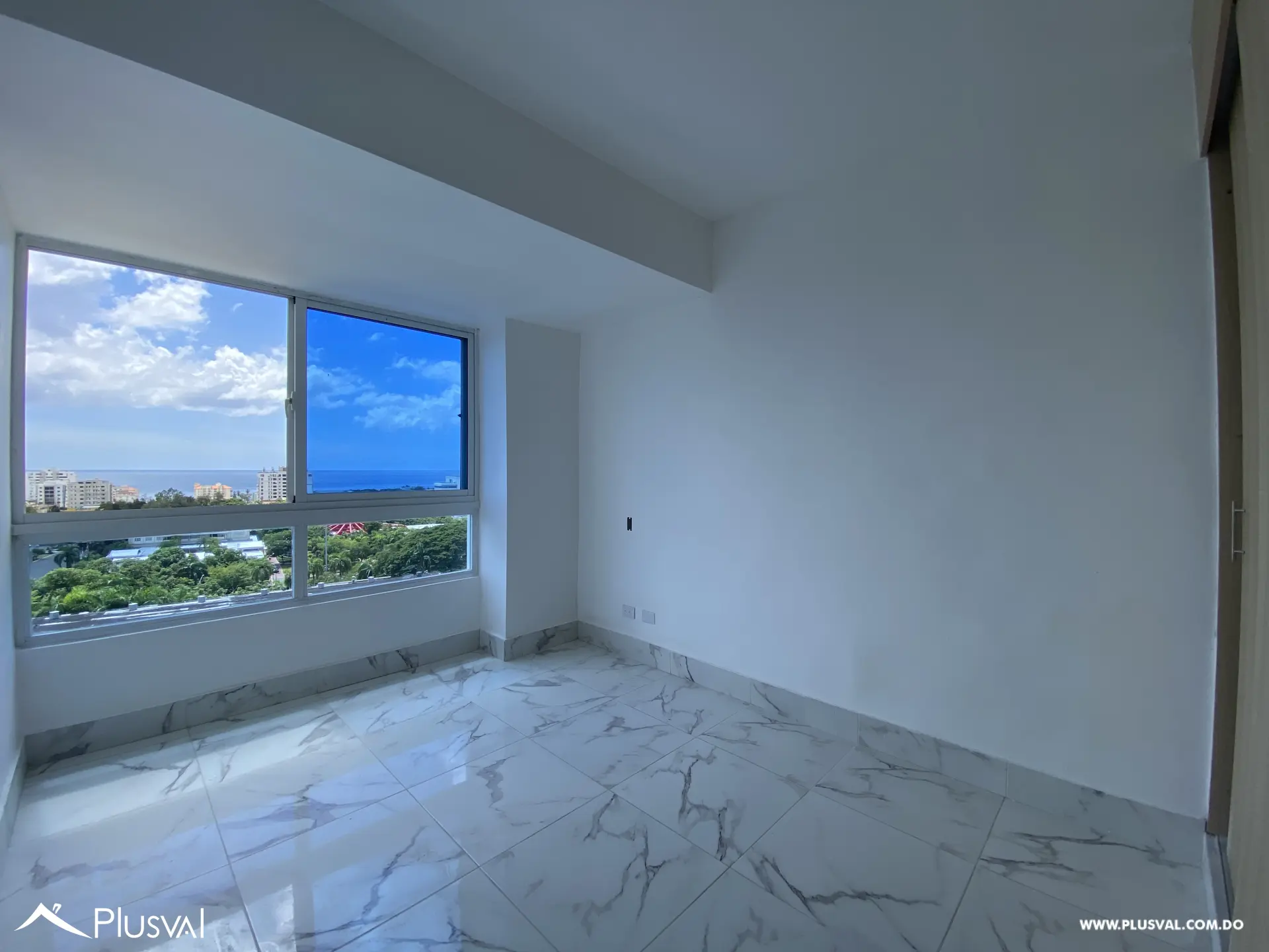 Apartamento Moderno en Zona Universitaria. 461596
